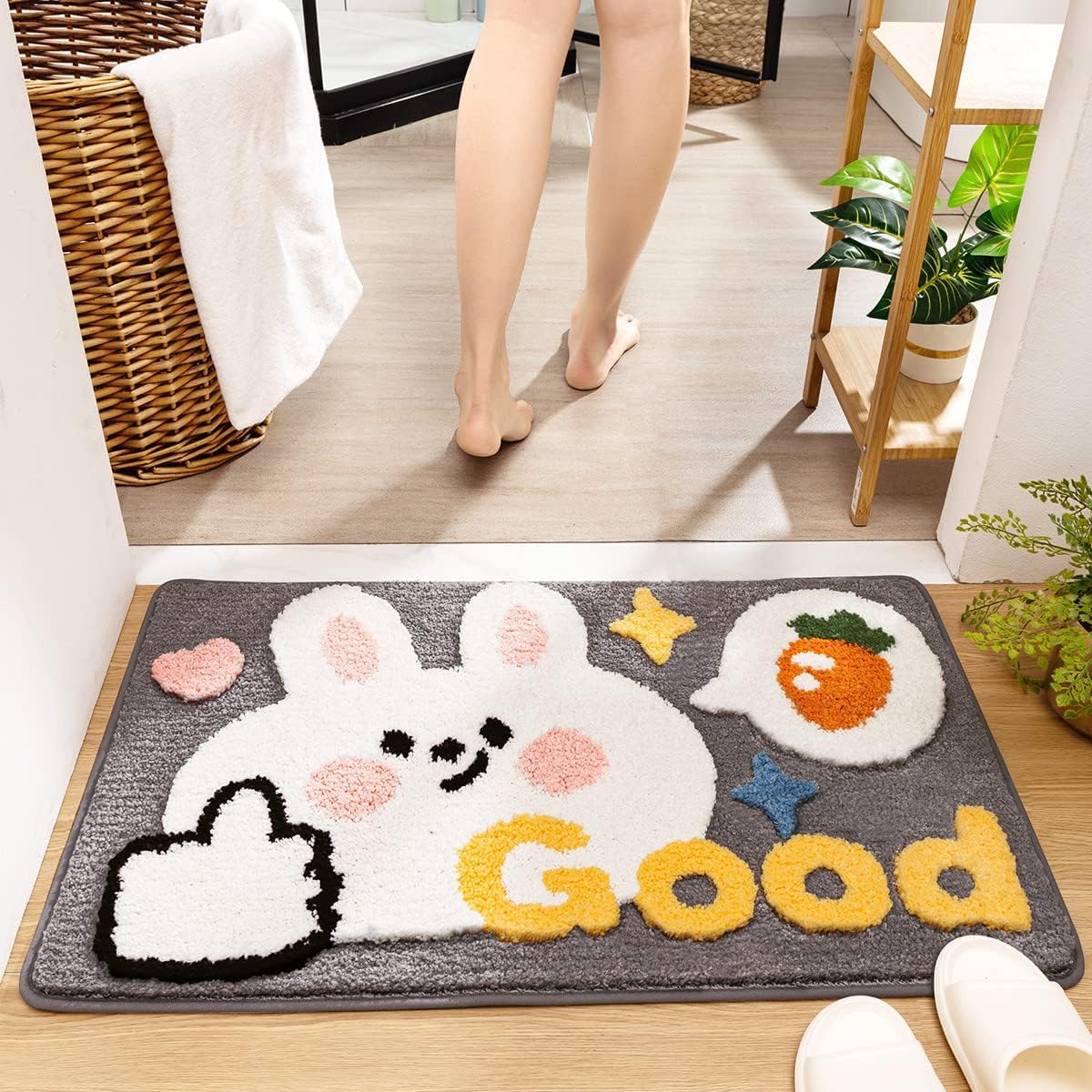 Cartoon Bath Mat, Soft Microfiber Foot Mat, Low Pile Bathroom Rug Anti Slip Durable Bath Runner Rug Super Absorbent Bath Rug Machine Washable Door Mat Small Carpet, 19.6 x 31.5 Inches, Rabbit