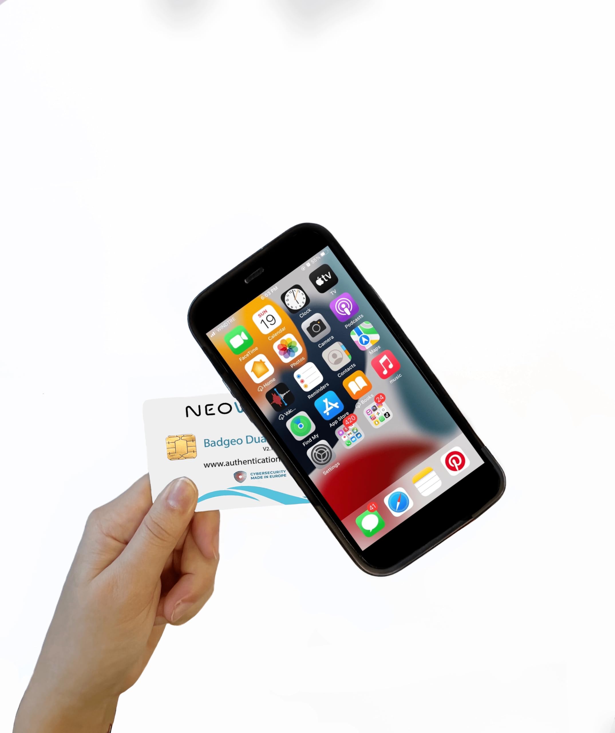 Badgeo Dual FIDO2 (+U2F) dotykowa i bezstykowa karta inteligentna/NFC, DESFire EV2/EV3 Passwordless