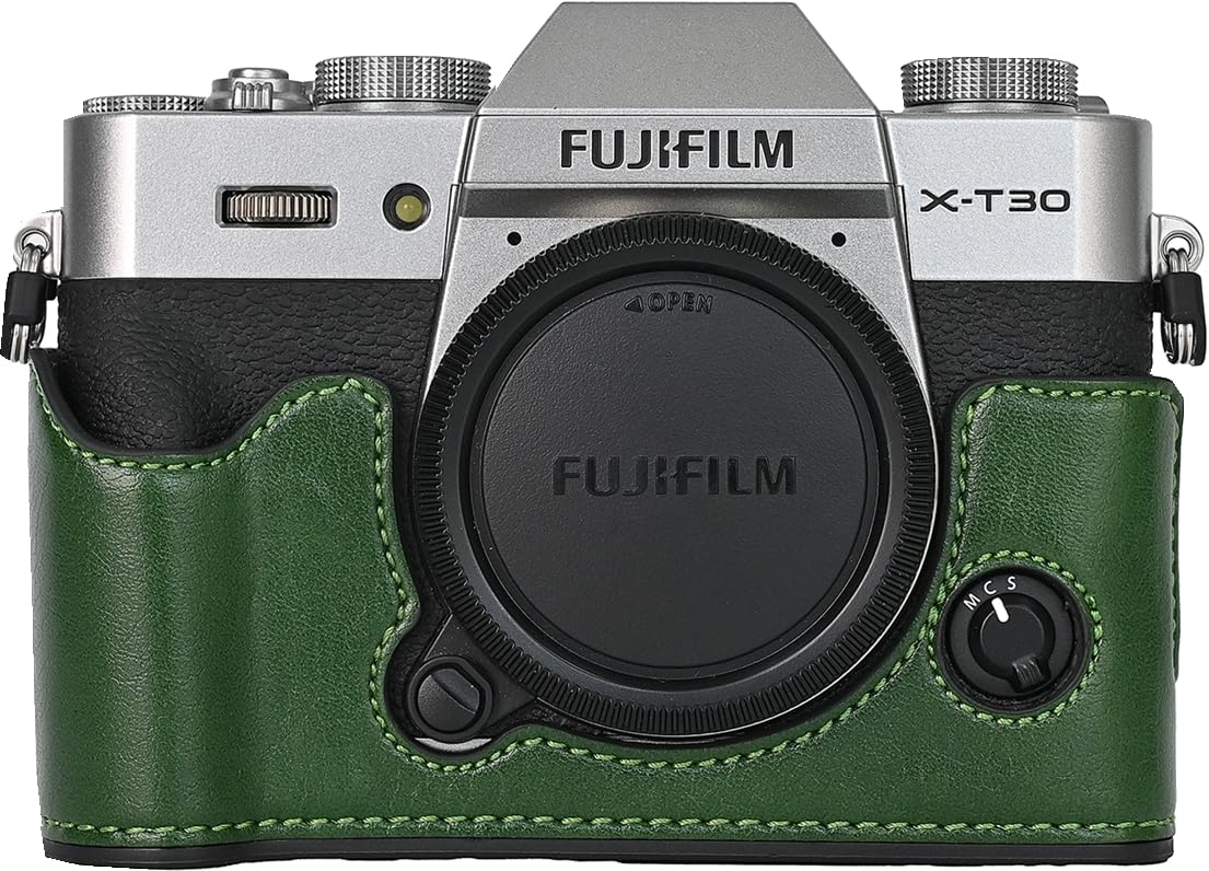 Étui X-T30 III/II fait à la main en cuir synthétique pour appareil photo Fujifilm XT30 X-T30 III/II avec sangle de cou (vert)