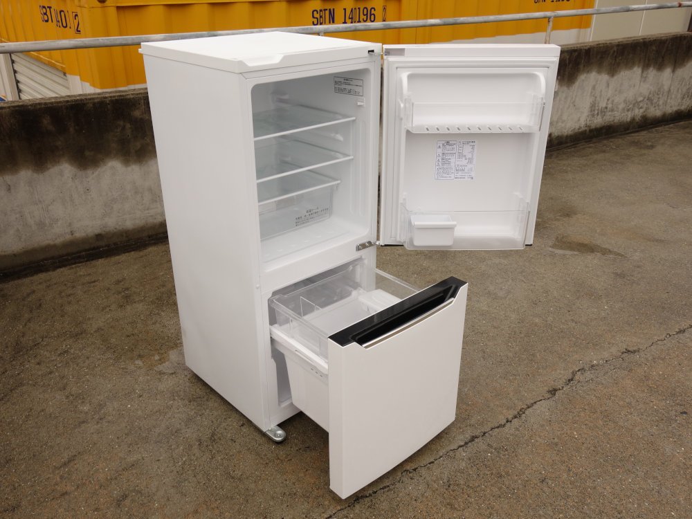 Amazon.co.jp: MK933△ﾊｲｾﾝｽ 冷蔵庫 130L 2015年 2ﾄﾞｱ ﾎﾜｲﾄ HR-D1301  