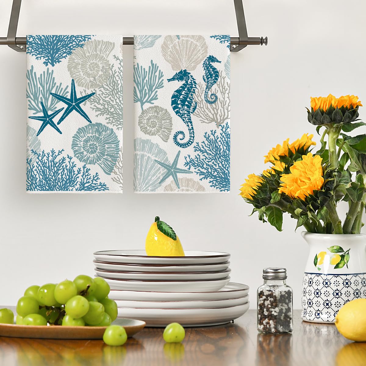 Artoid Mode Starfish Seahorses Coral Summer Kitchen Towels Dish Towels, 18x26 Inch Seasonal Summer Decoration Hand Towels Set of 2
