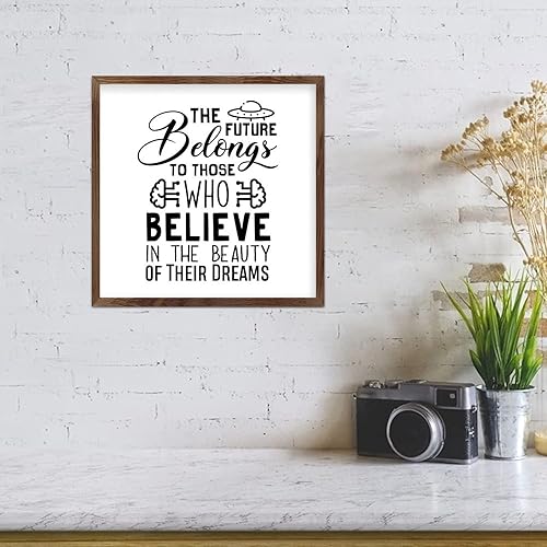 Love Quote The Future Belongs to Those Who Believe in The Beauty of Their Dreams Wood Signs Scripture Modern Farmhouse Decorations Sign with Wood