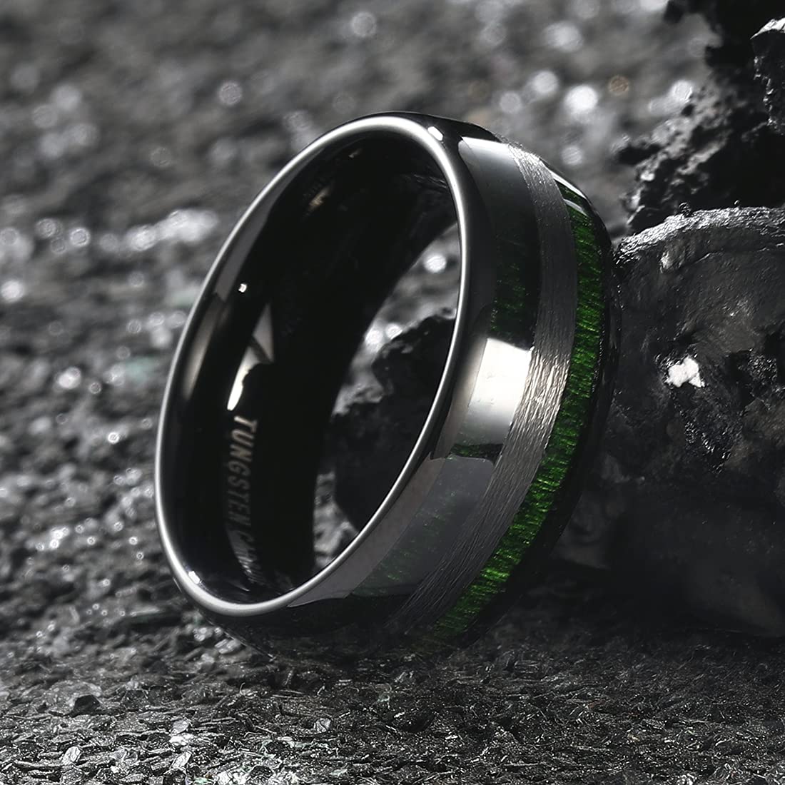 King Will Anillo de boda de carburo de tungsteno para hombres y mujeres, 8 mm de ancho, negro/dorado/plateado con incrustaciones de madera de koa natural/arce, diseño abovedado, anillo de boda de
