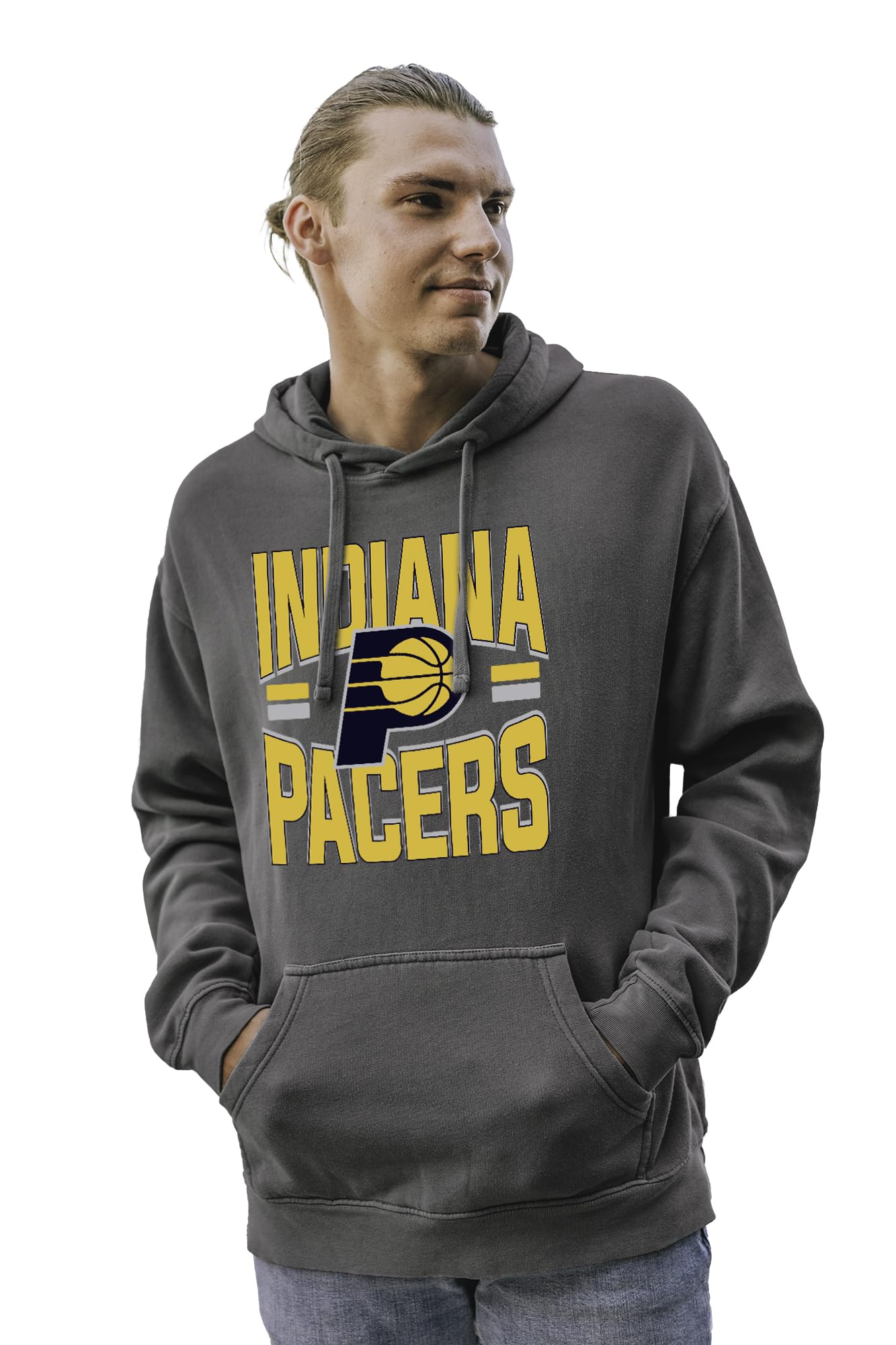 Sudadera con capucha NBA en negro intenso y algodón de alta calidad 5