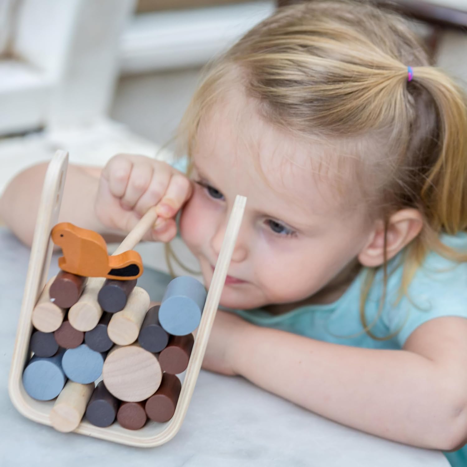 PlanToys® Timber Tumble Wooden Balancing & Strategy Game for Kids Ages 3+ | Montessori Educational Toy for Fine Motor Skills, Logical Thinking & Concentration | Eco-Friendly Family Game