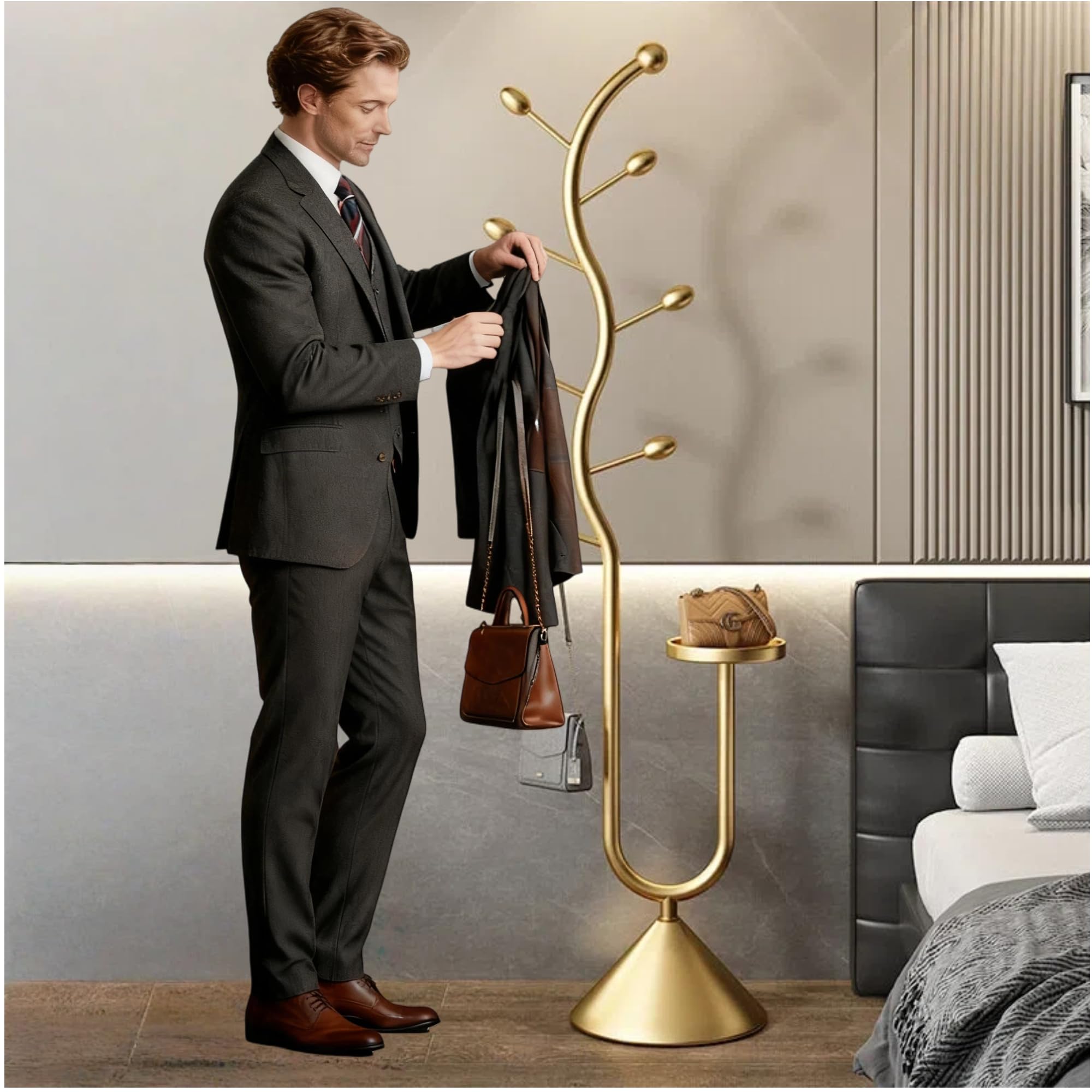 Freestanding metal coat rack, entrance hall tree-shaped coat rack, floor-standing bag rack with tray, suitable for home, entrance, corridor, 35 * 35 * 175 cm (Gold)