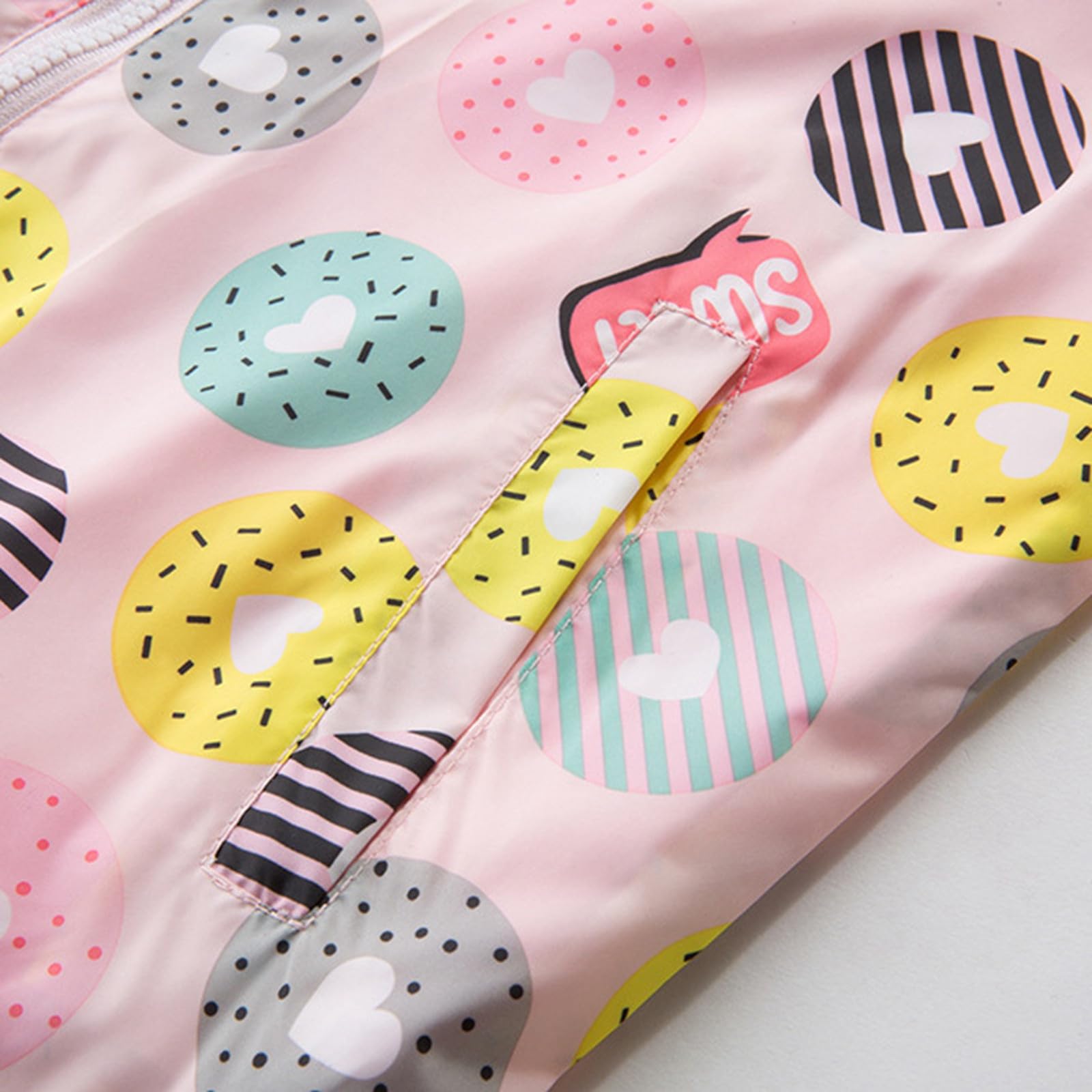 Chaqueta cortavientos transpirable para niñas de 3 a 12 años, ligera, con capucha, ideal para deportes y juegos en todas las estaciones, con bolsillo y cremallera, fácil de plegar en mochila.
