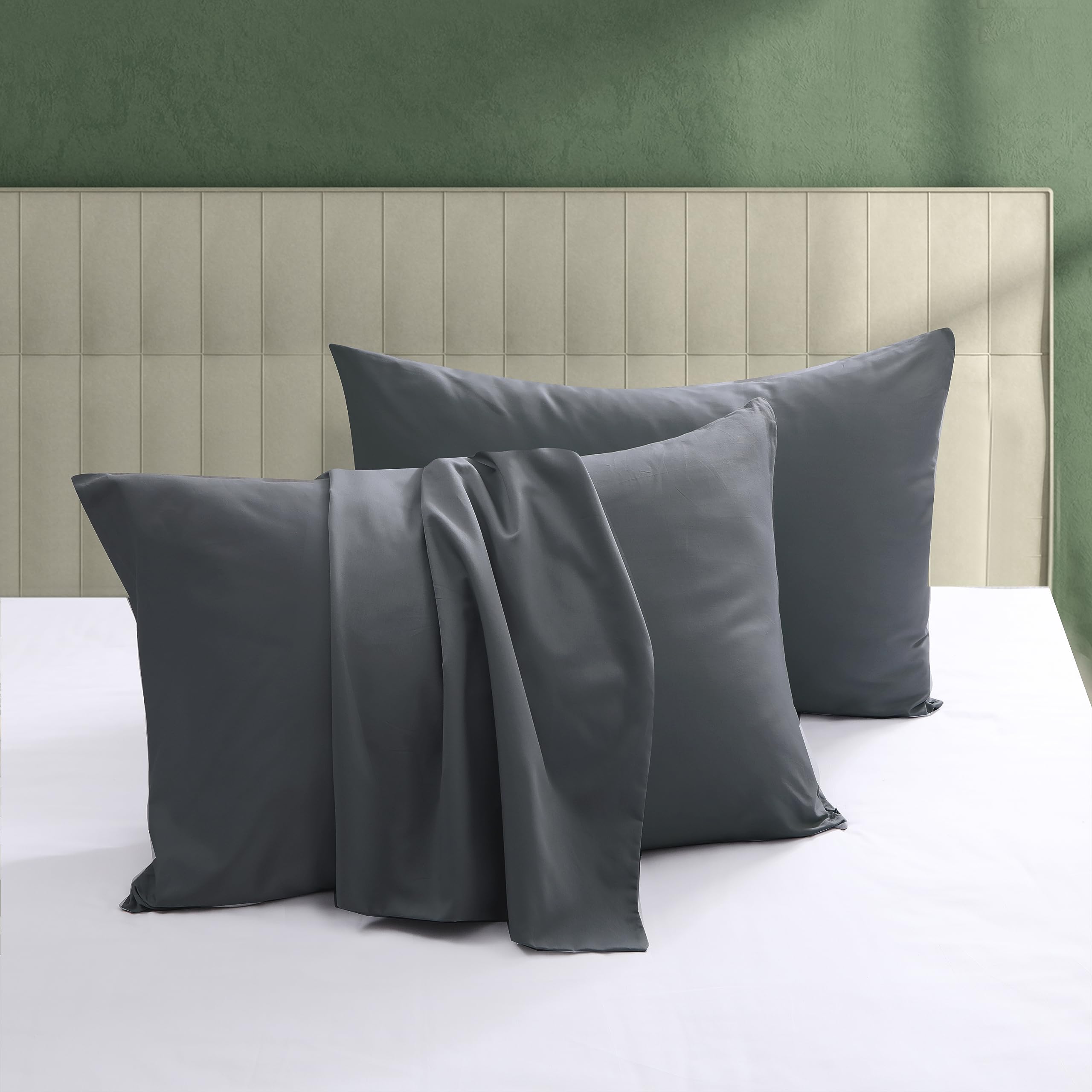 100% Egyptian Cotton Pillow Protectors Set of 4 Queen Size | 600 Thread Count Pillow Cases with Zipper, Silky Soft Sateen Weave Pillowcases, Breathable, Luxury Hotel Quality, Dark Grey