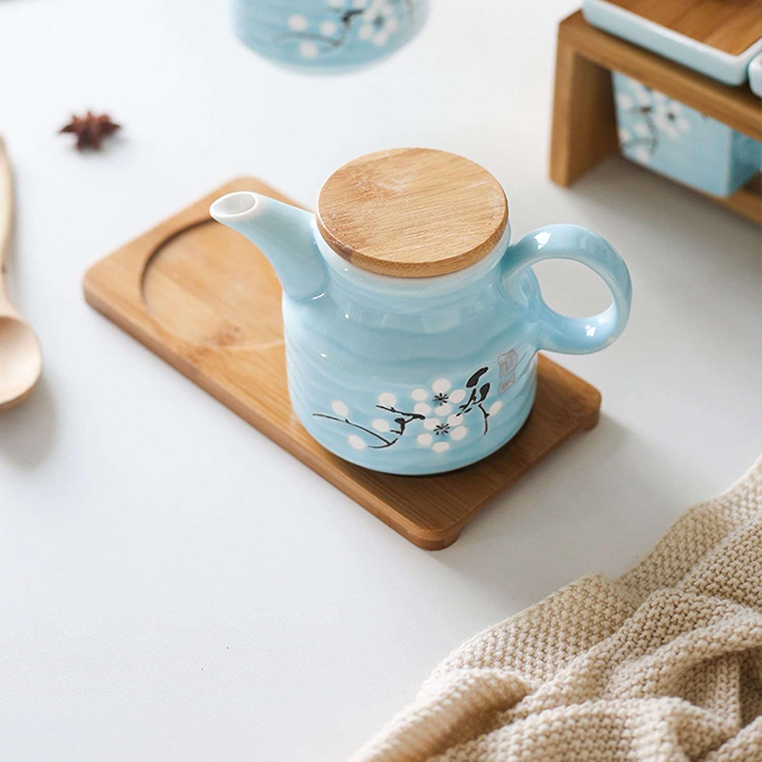 Sugar Bowl ,sugar pot, Sugar Bowl with Lid , Plum Blossom Sugar Bowl with Lid and Spoon, Ceramic Sugar Pot, Sugar Container Spice Jar, Kitchen Decoration Storage-Light Blue-4 Set (Color : Light Blue,