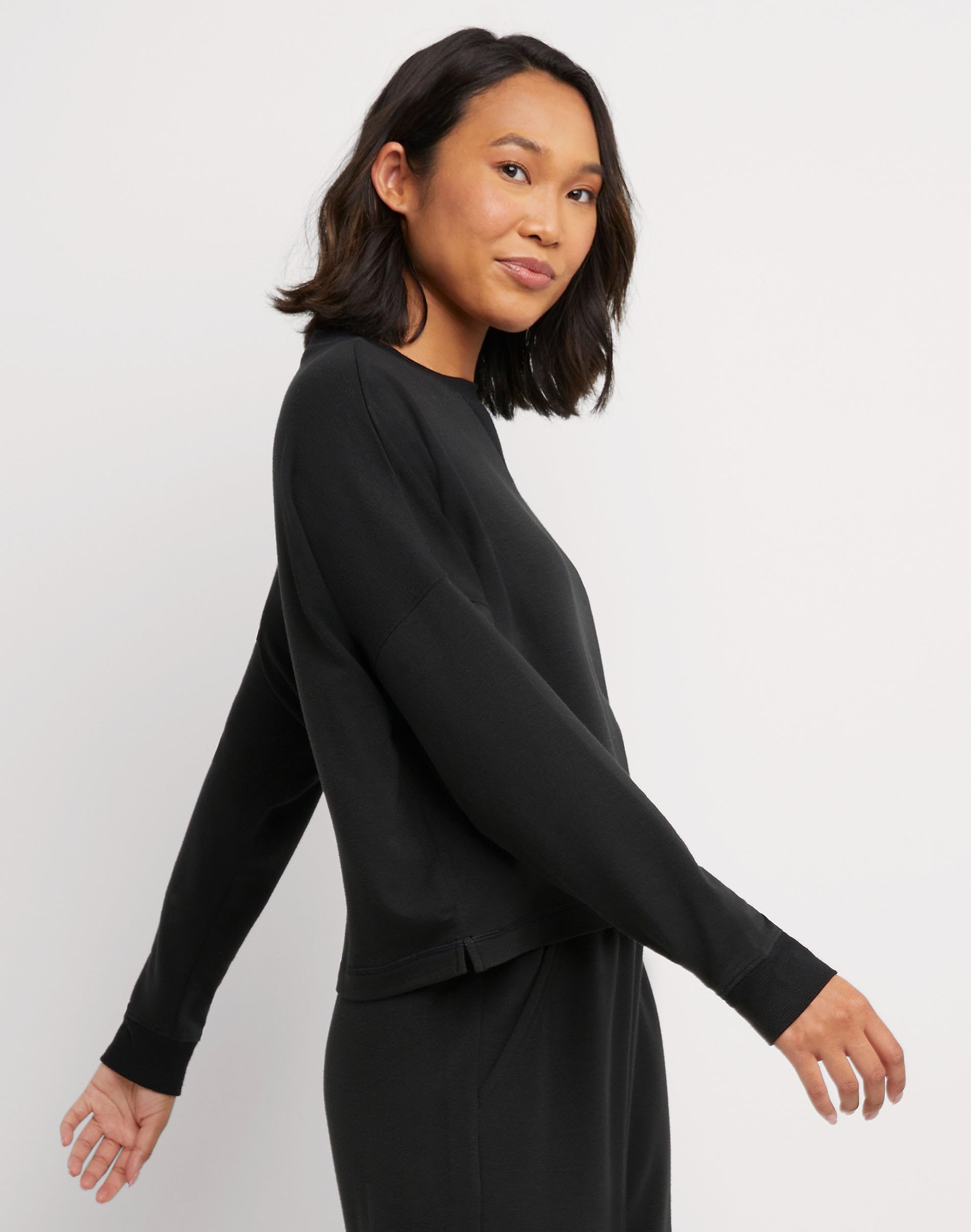 Hanes Damski Originals miękki szczotkowany polar, krótki top, plus size sweter bluza, Wyciszona tęczówka, M