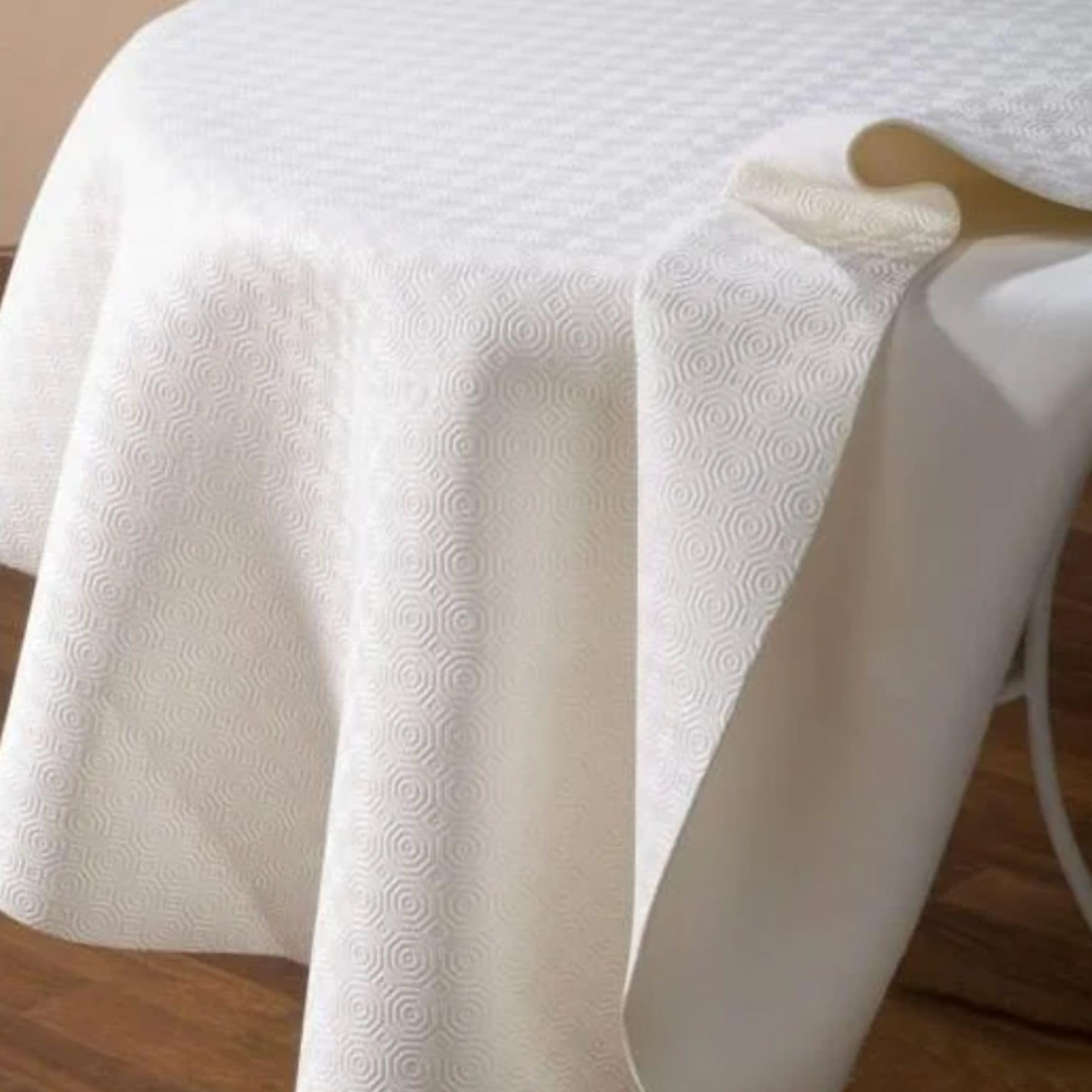 Tissus et Nappes Westeel - Nappe Protège Table Bulgomme Blanc 5 Dimensions Disponibles - 3,2mm épaisseur - pour protéger Vos Tables - Nappe antidérapante (0vale 220x135cm)