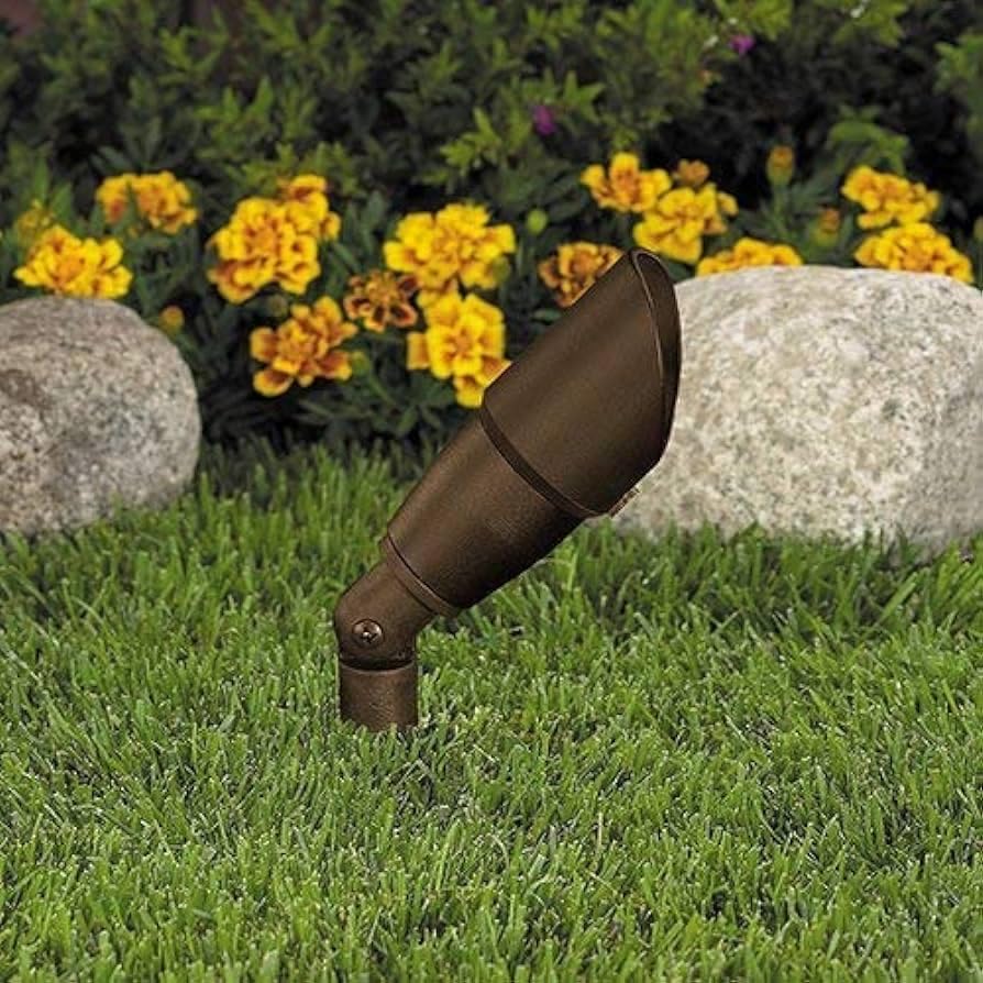 Vista Pro Up and Accent Landscape Lighting GR 2216 Architectural Bronze - Image 3