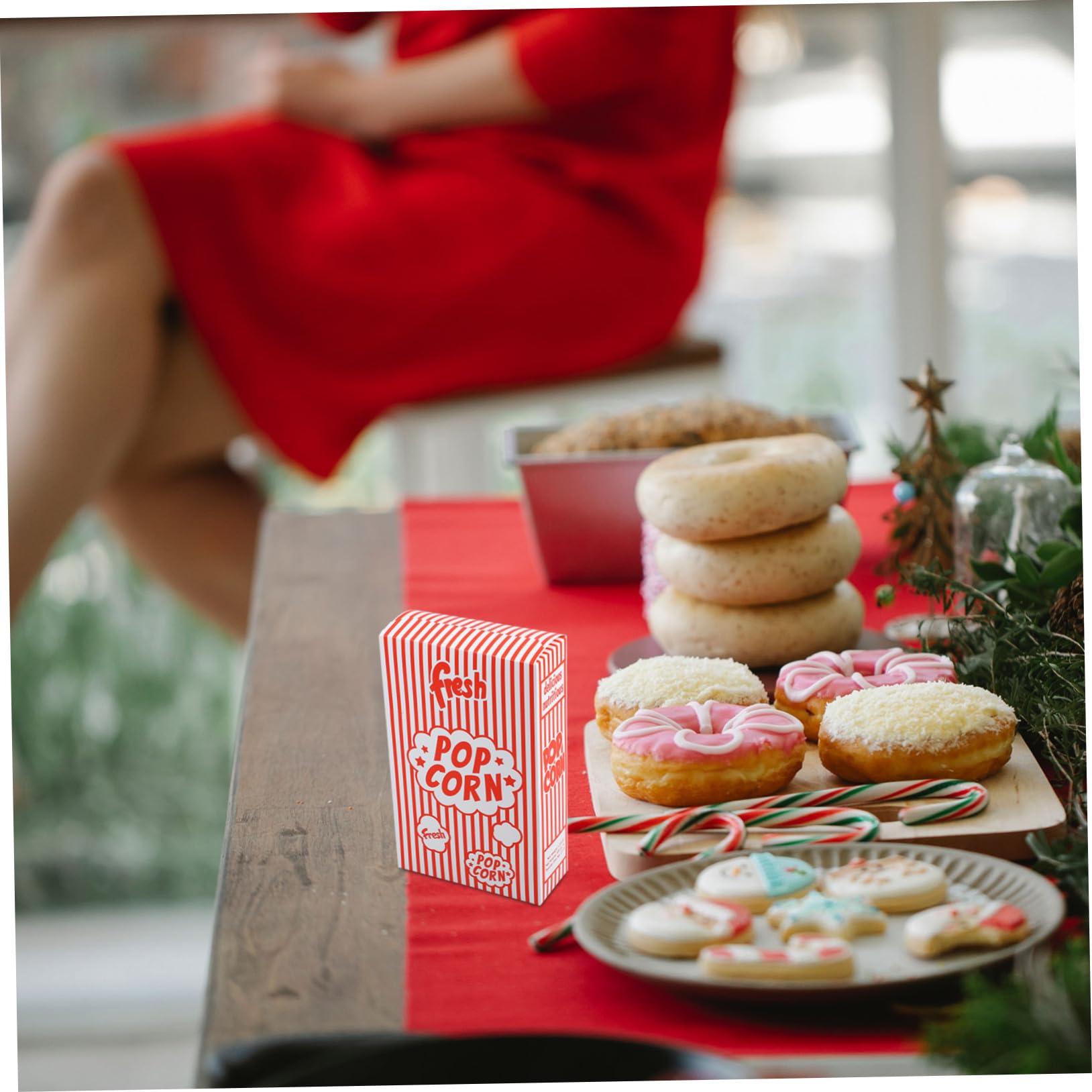 DECORNIJIA 50 piezas Cajas de Papel Anti-grasa para Snacks Unidades Resistentes y Reutilizables para Aperitivos y Fiestas Aptas para Eventos y Cine