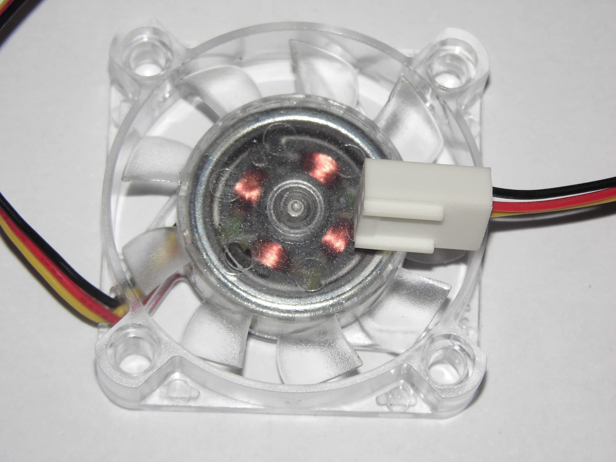 Ventilateur LED 4cm 12V silencieux PL40S12L-3 pour dissiper la chaleur