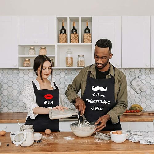 Miniatura 7 de Rosoz Delantales para parejas  Juego de delantales de cocina de 2 piezas para compromiso, aniversario de boda, regalo de despedida de soltera para