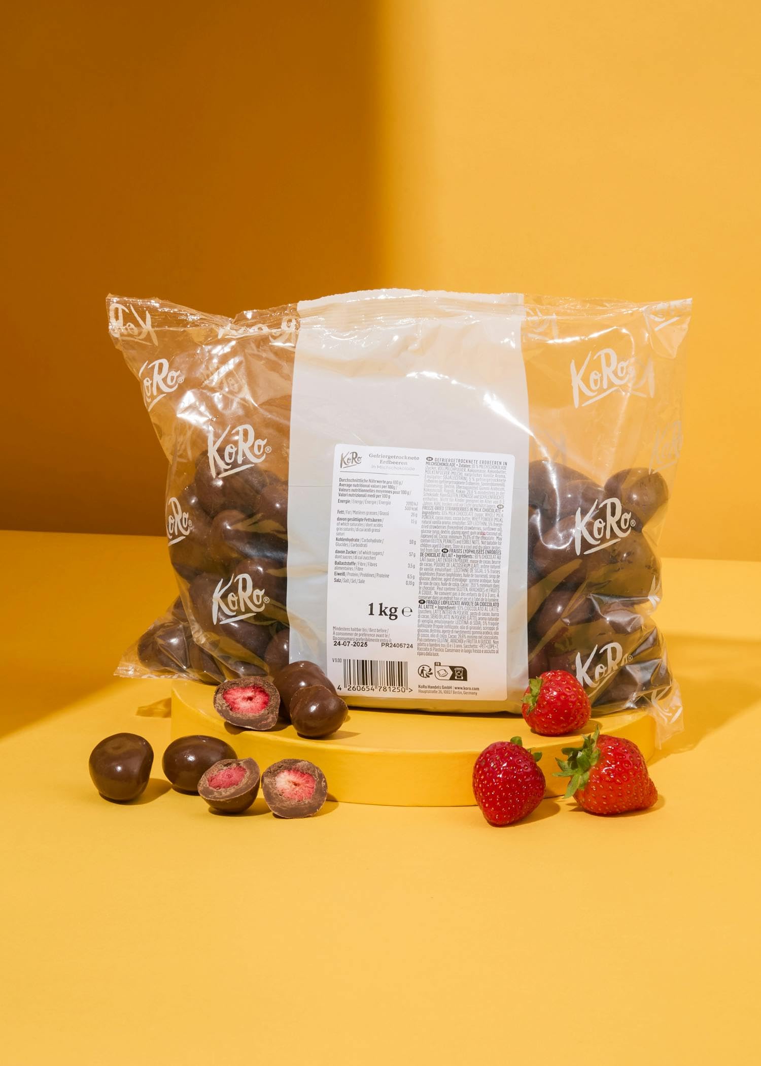 KoRo - Fraises lyophilisées au chocolat au lait 1 kg - Fruité et croquant - Snack dans un paquet avantageux