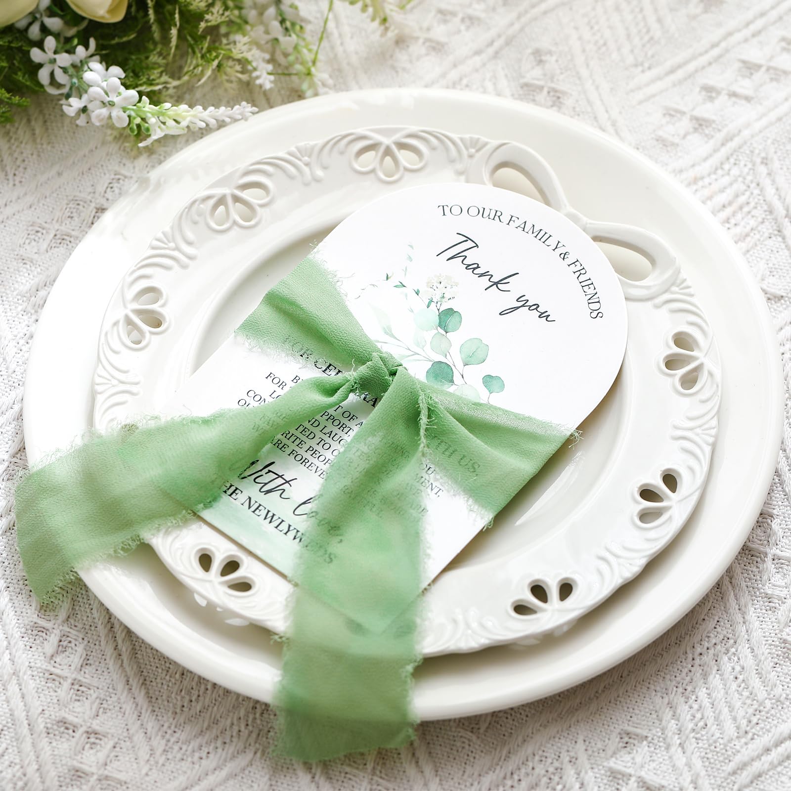 Maitys 100 Pcs Wedding Thank You Place Setting Cards for Wedding Reception with Green Chiffon Ribbon for Guests Favors Receptions Parties Events Celebrations Table Centerpieces Decorations 4 x 6 Inch