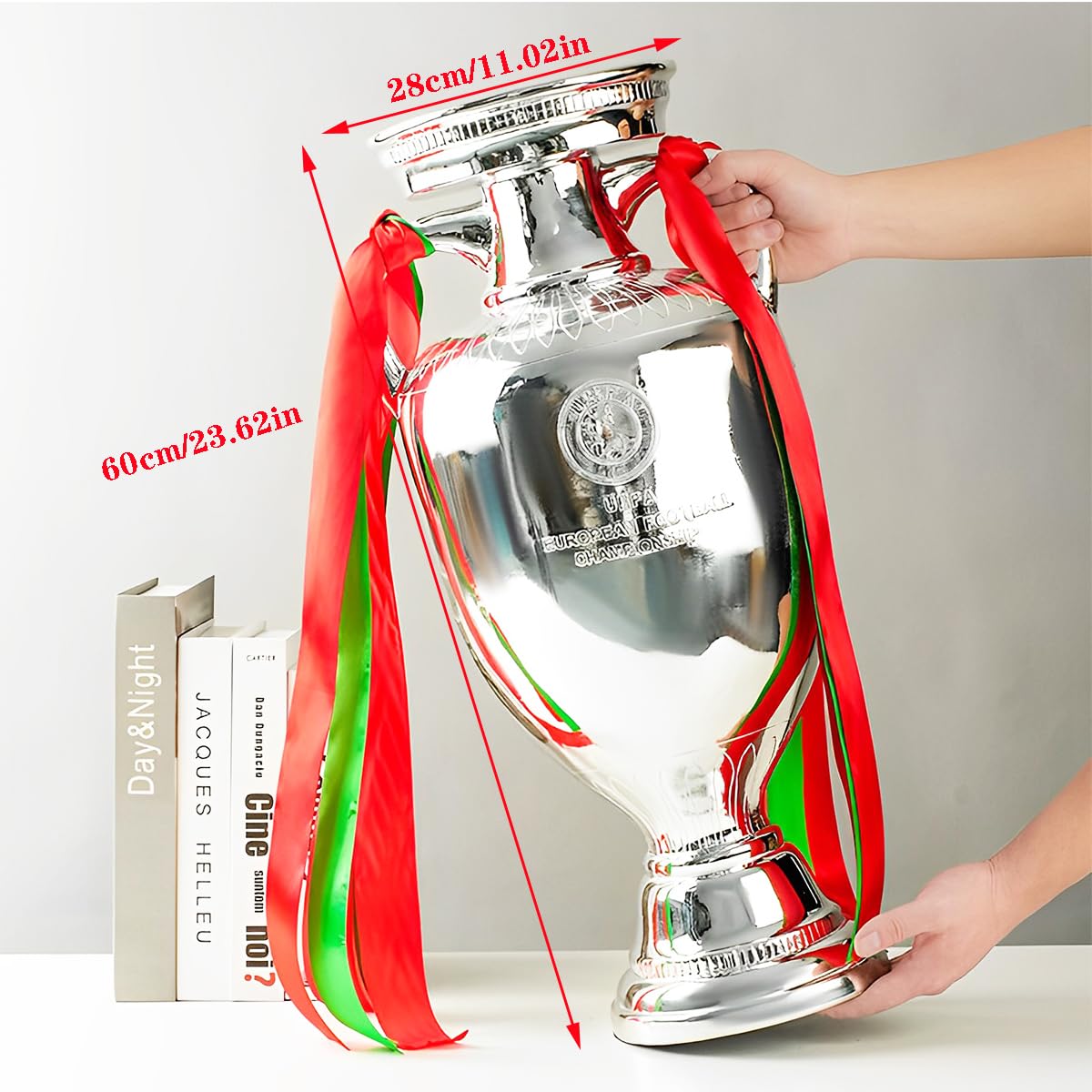 Replika des Europapokals der Champions Fußballtrophäe aus Hochwertigem Kunstharz ideales Souvenirgeschenk für Fans Perfekt für Zuhause Büro Club Bar oder als Themendekor und Sammlungen,60cm