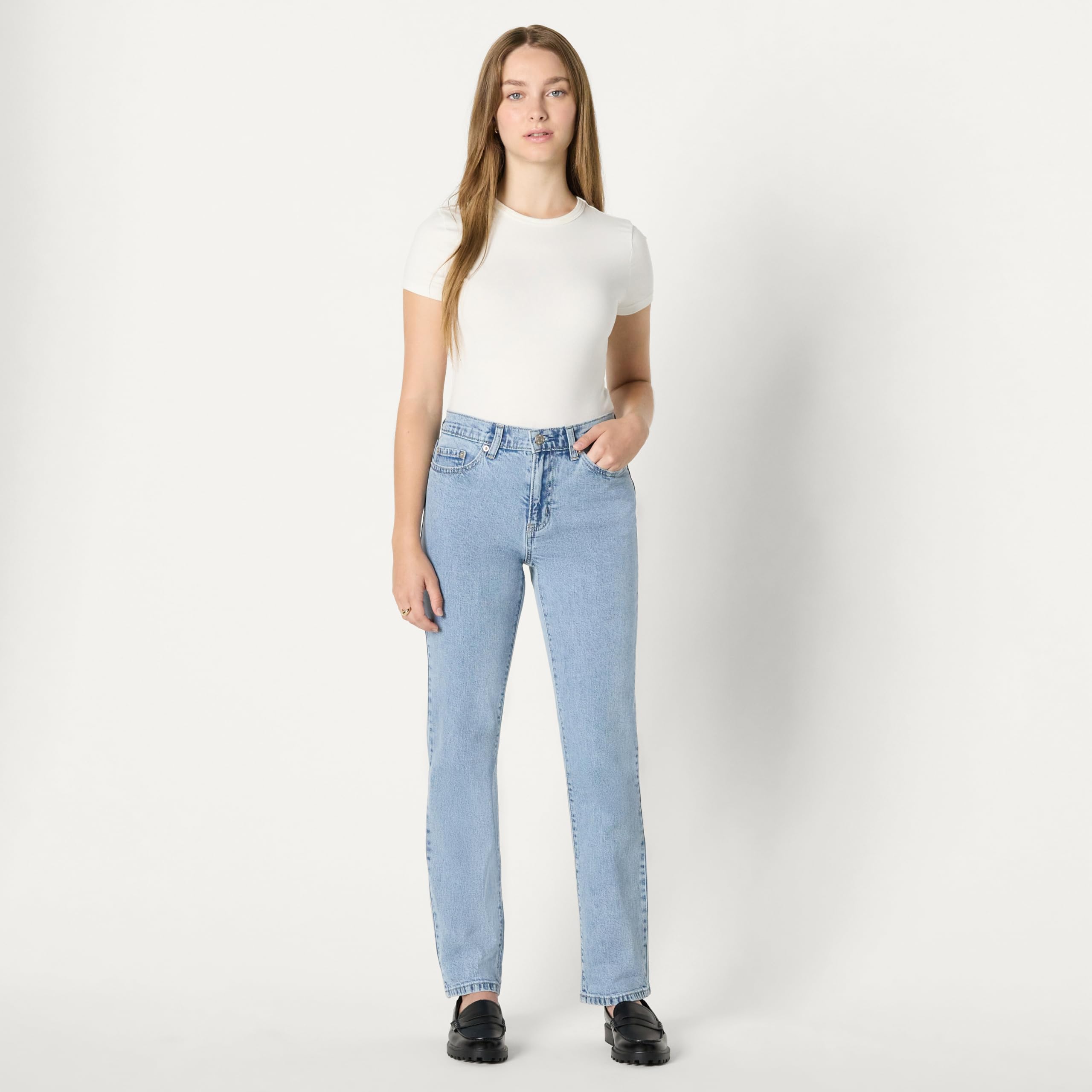 Amazon Essentials Jeans a Vita Media a Gamba Dritta Mediamente Elasticizzati Vestibilità Aderente Donna
