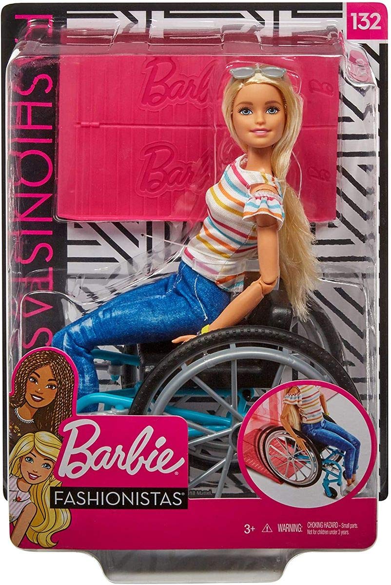 Barbie Fashionistas poupée mannequin #132 blonde en fauteuil roulant, avec haut rayé, jeans et baskets blanches, jouet pour enfant, GGL22 Barbie Fashionistas poupée mannequin #132 blonde en fauteuil roulant, avec haut rayé, jeans et baskets blanches, jouet pour enfant, GGL22