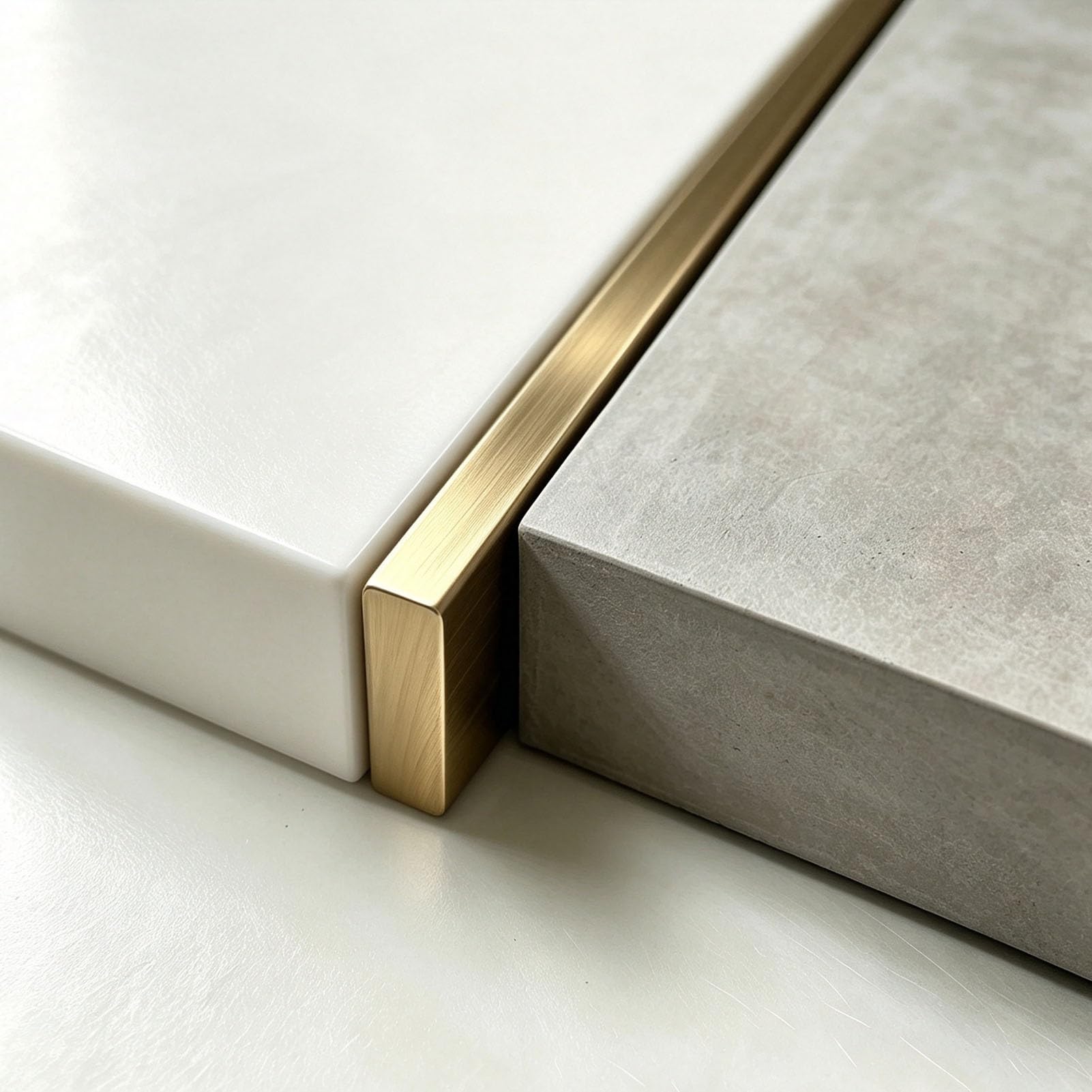 Profilo di Transizione Pavimento Copertura di Transizione Stretta Ottone | Profilo di Finitura per Soglia Porta con Superficie Spazzolata, Striscia di Transizione Metallica a Profilo Piatto per Pavime