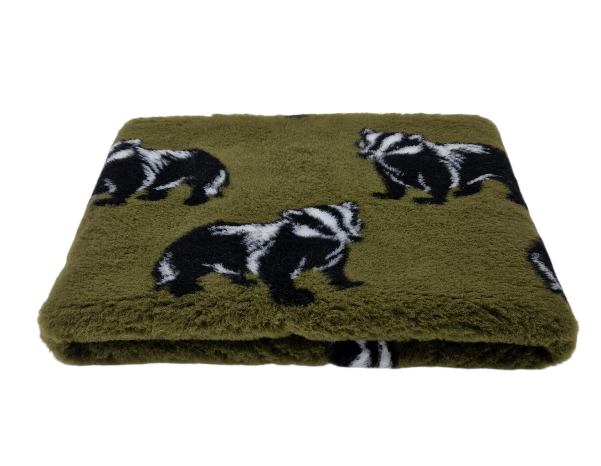WOOF AND PUP | Non Slip Vet Bedding | Dogs, Puppies, Cats & Small Animals | UK Manufactured | Machine Washable | Animal Patterns | Vet Bed (Badger, Small 50cm x 75cm (20" x 30"))