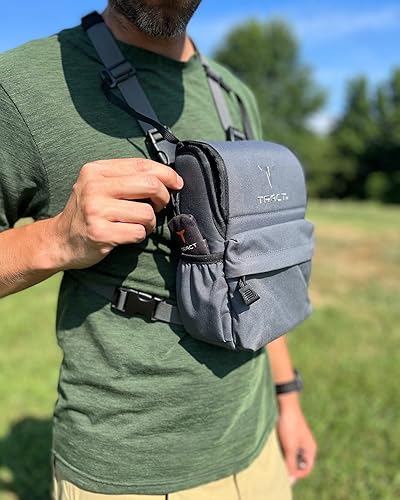 Miniatura 6 de TRACT El paquete de pecho binocular mantiene tu óptica de la lluvia, la nieve, el polvo y los daños mientras permite un acceso rápido y fácil.