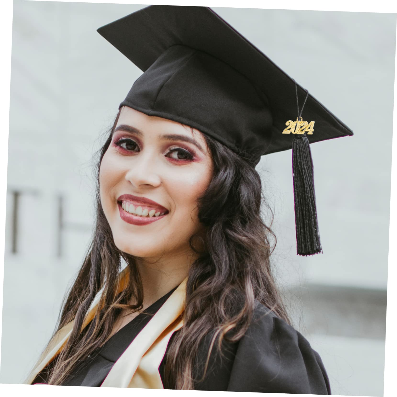 Angoily 150 Piezas Dijes Colgantes Hacer Pulseras y Collares DIY Charms de Metal Dorado para Manualidades de Graduación Adornos Versátiles para Bisutería y Llaveros
