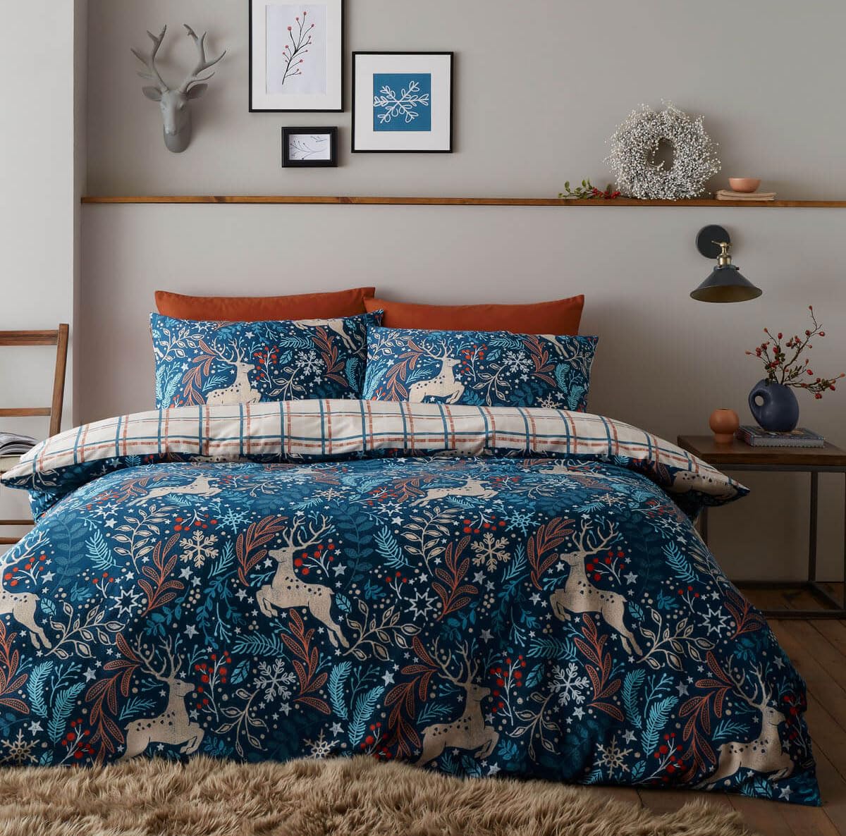 Homemaker Bedding Blue Winter Stag Duvet Cover Set, Dark And Cream Check Reversible, Polycotton (Double)