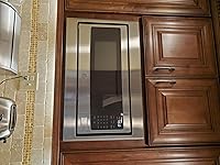 Review Image by Laura C. Laura C.