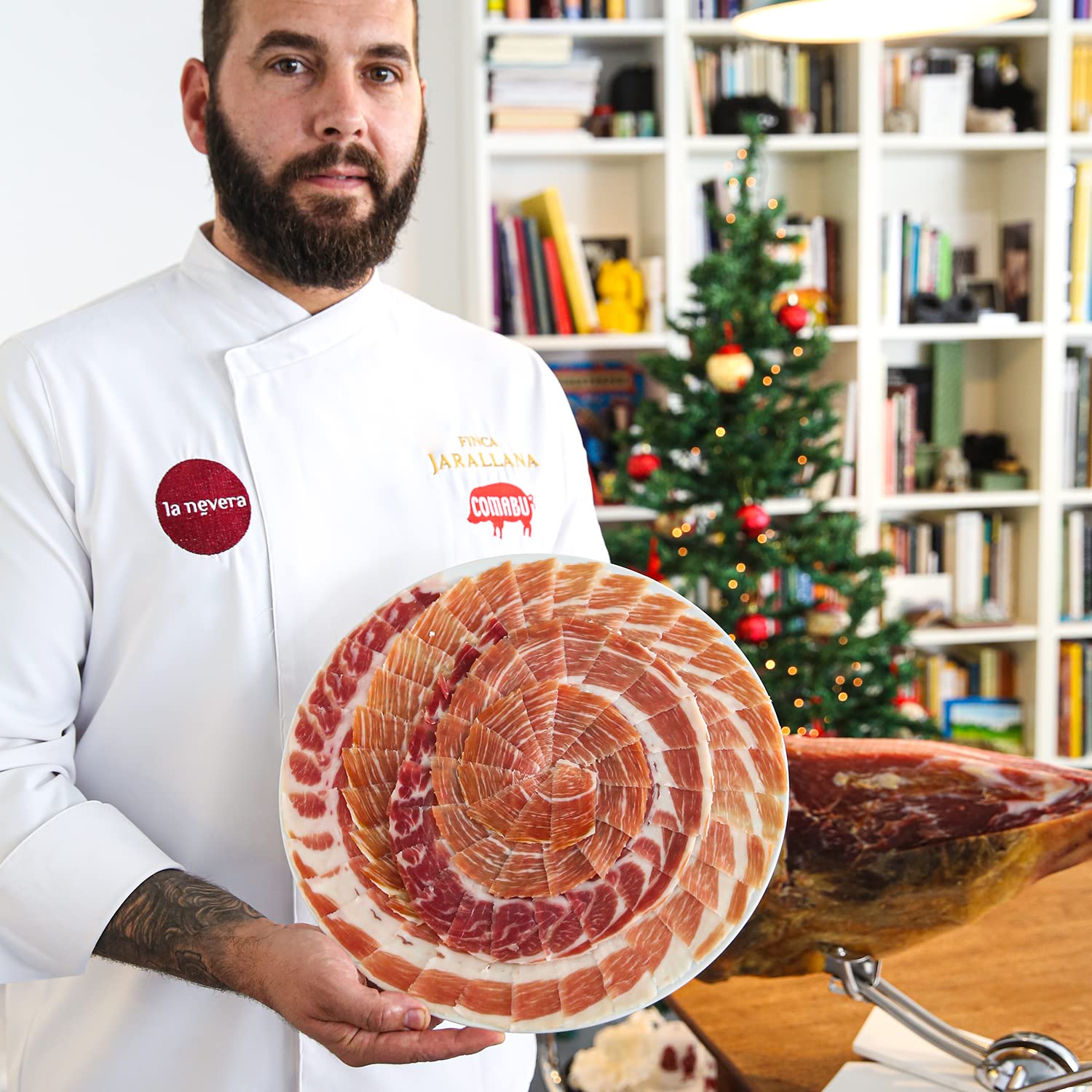 Finca Jarallana - Prosciutto di Cebo Iberico Tagliato al 50% - 5 Piatti da 100 g - Essiccazione e Stagionatura Naturale di + 36 Mesi - Maiale Iberico Allevato in Regime Estensivo