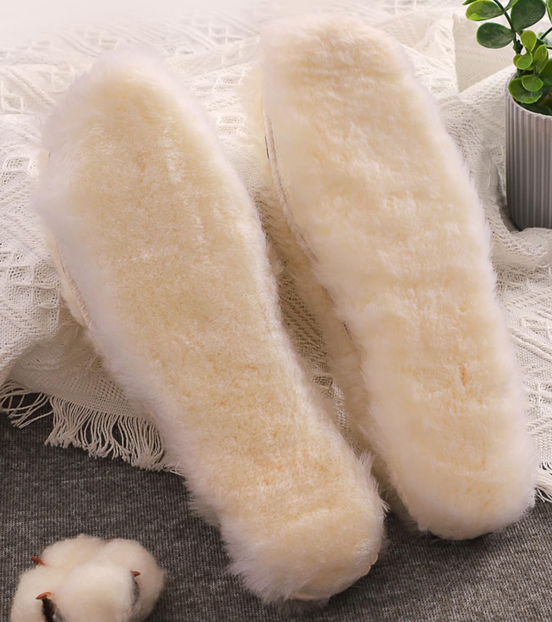 Genius Australian Sheepskin Wool Shoe Insoles for Women Men,Warm Wool Shoe Inserts,Fuzzy Shoe Insoles for Boots, Fleece Snow Shoe Inserts, Snow Boot Insoles (40(25cm,9.8")) - Image 5