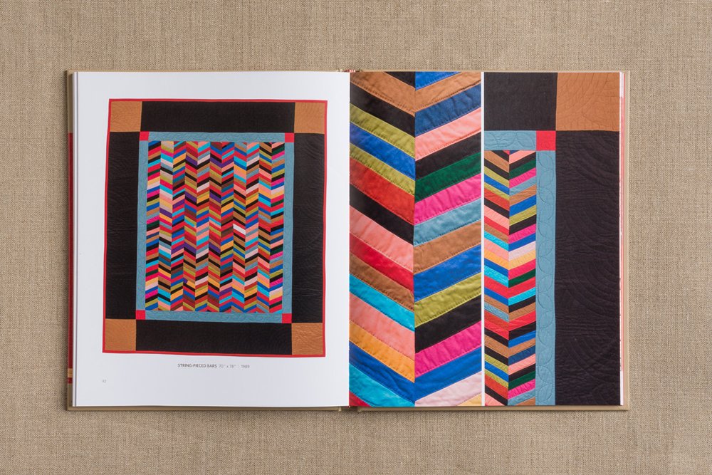 A Common Thread: A Collection of Quilts