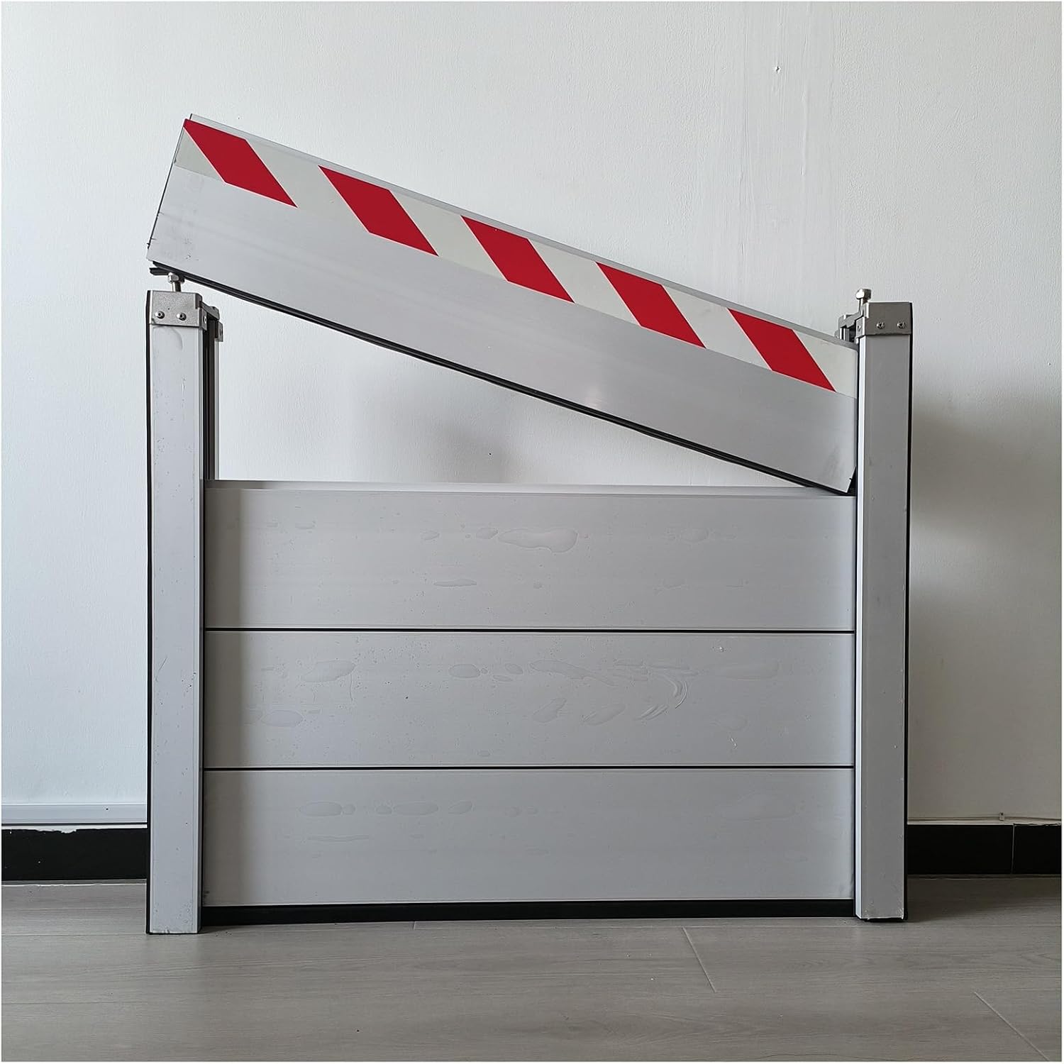 UE-MAOLU Flood Protection Barrier main view