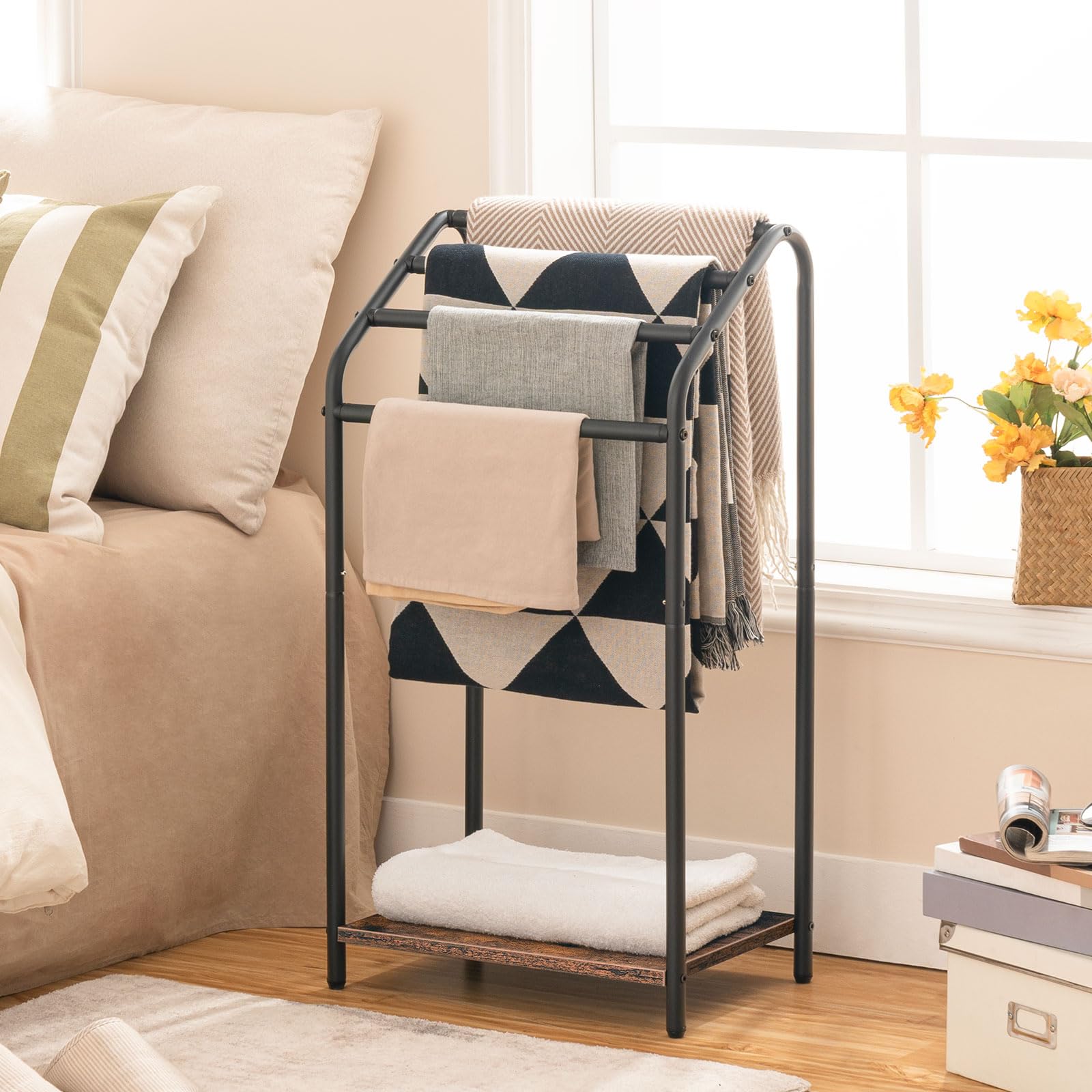 HOOBRO Porte-Serviettes, Barre de Séchage, Porte-Serviettes sur Pied, avec 4 Barres et Planche, Petits Espace, Stable, pour Salle de Bain, couvertures, journaux EBF64LB01