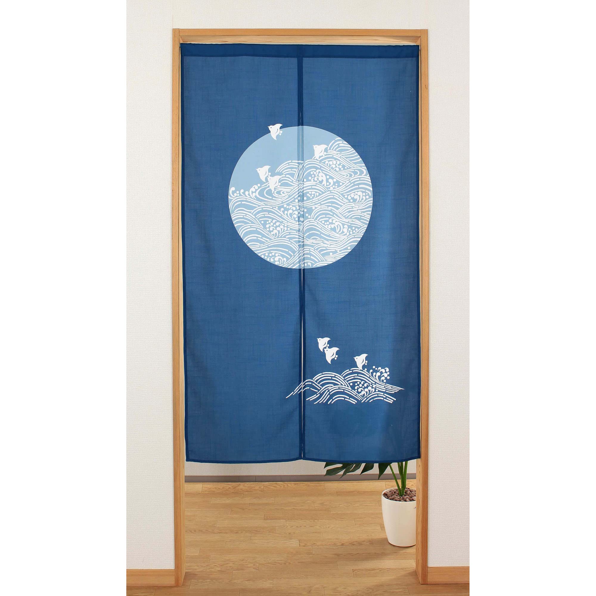 Amazon｜narumikk のれん 波千鳥 鳥 和風 和柄 紺色(サイズ：約幅85cm