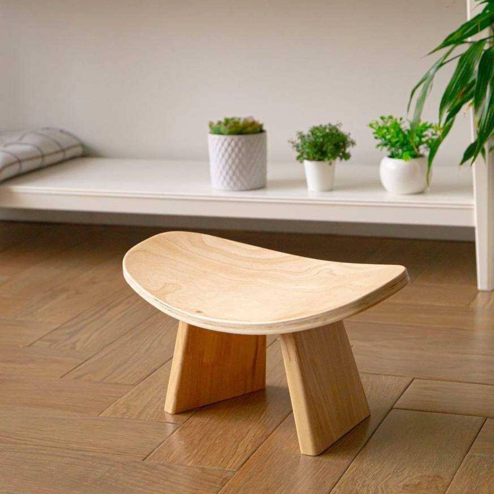 Sedia Meditazione Compatta in Legno Poplar Inginocchiatoio Ergonomica Superficie Liscia Struttura Solida Adatta per Meditazione Relax Ambiente Domestico, 42 21 18 CM, Marrone