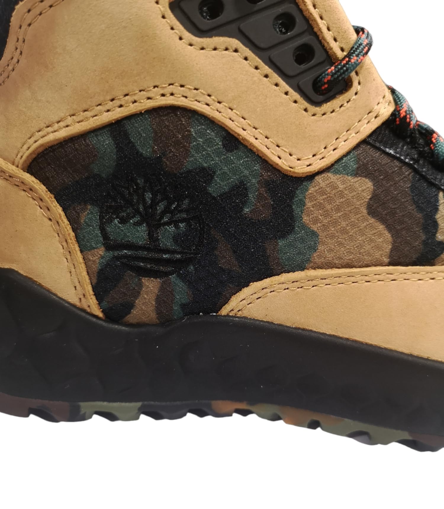 Timberland Buty do TRAKKING dla dzieci i chłopców Artykuł Solar Wave Mid w KOLORACJI Wheat I Camo. NUMERACJA od 28 do 40