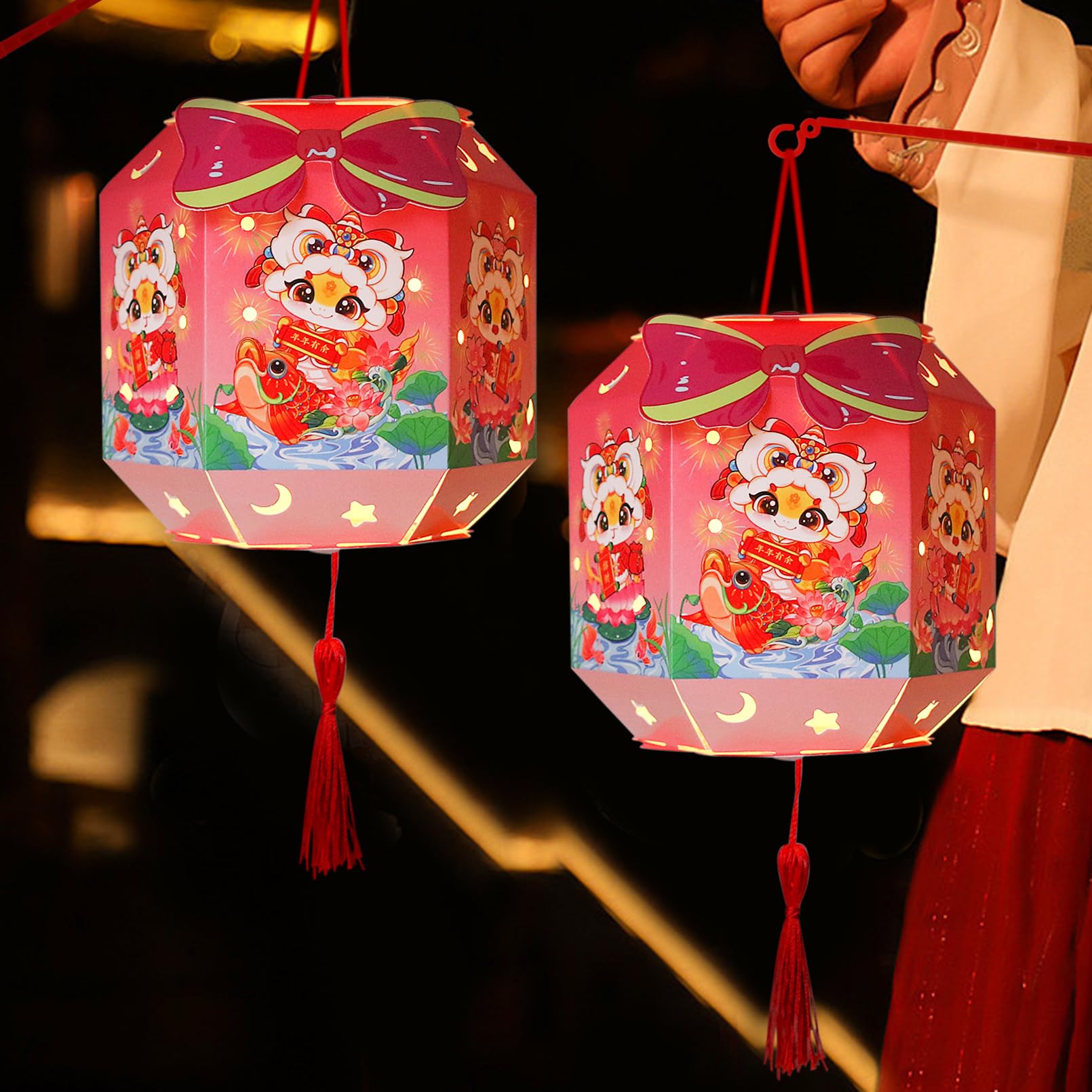 2PCS Chinese Paper Lantern, Chinese New Year Decoration Handheld Paper Lanterns Decorative for Spring Festival Party Decoration