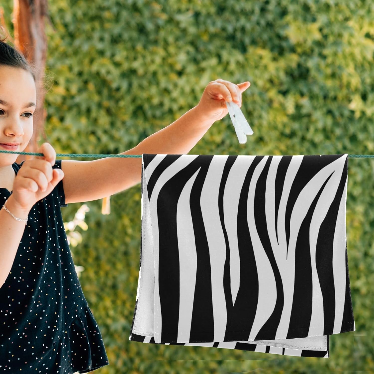 Zebra Print Hand Towels for Bathroom Set of 2,Soft Absorbent Black White Striped Animal Skin Modern Abstract Kitchen Dish Towels,Decorative Guest Bathroom Towels for Face,Gym,Shower 14"x28" - Image 4