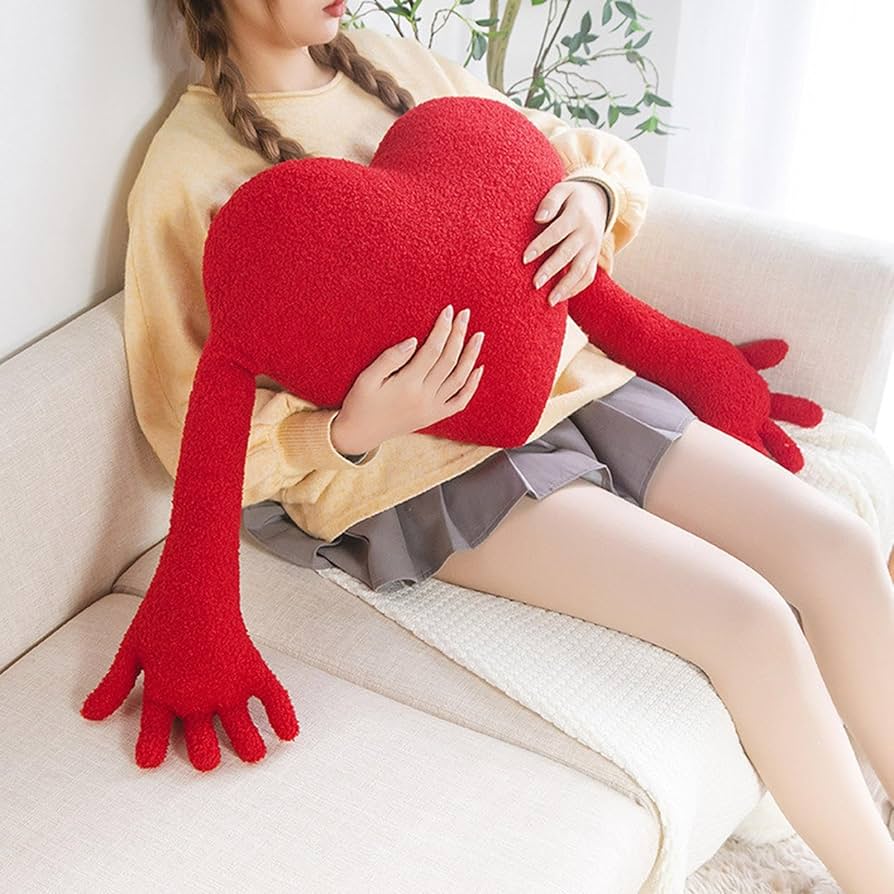 Amazon.co.jp: ラブハートぬいぐるみクッション、アーム付きラブ