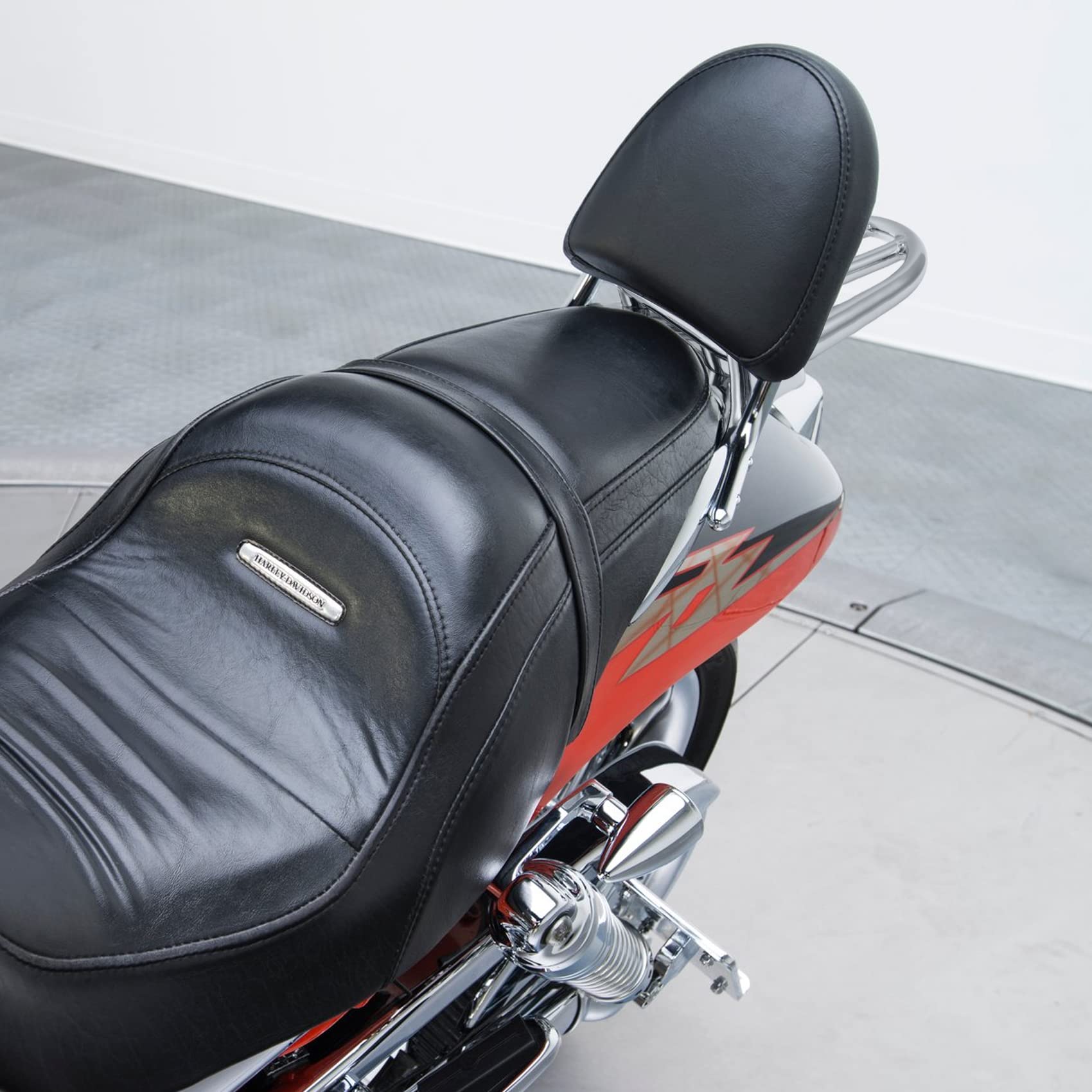 TCMT Gepäckträger Passend für Harley Davidson V Rod VROD VRSC 2002–2006 mit Rückenlehne und Grundplatte für Motorräder