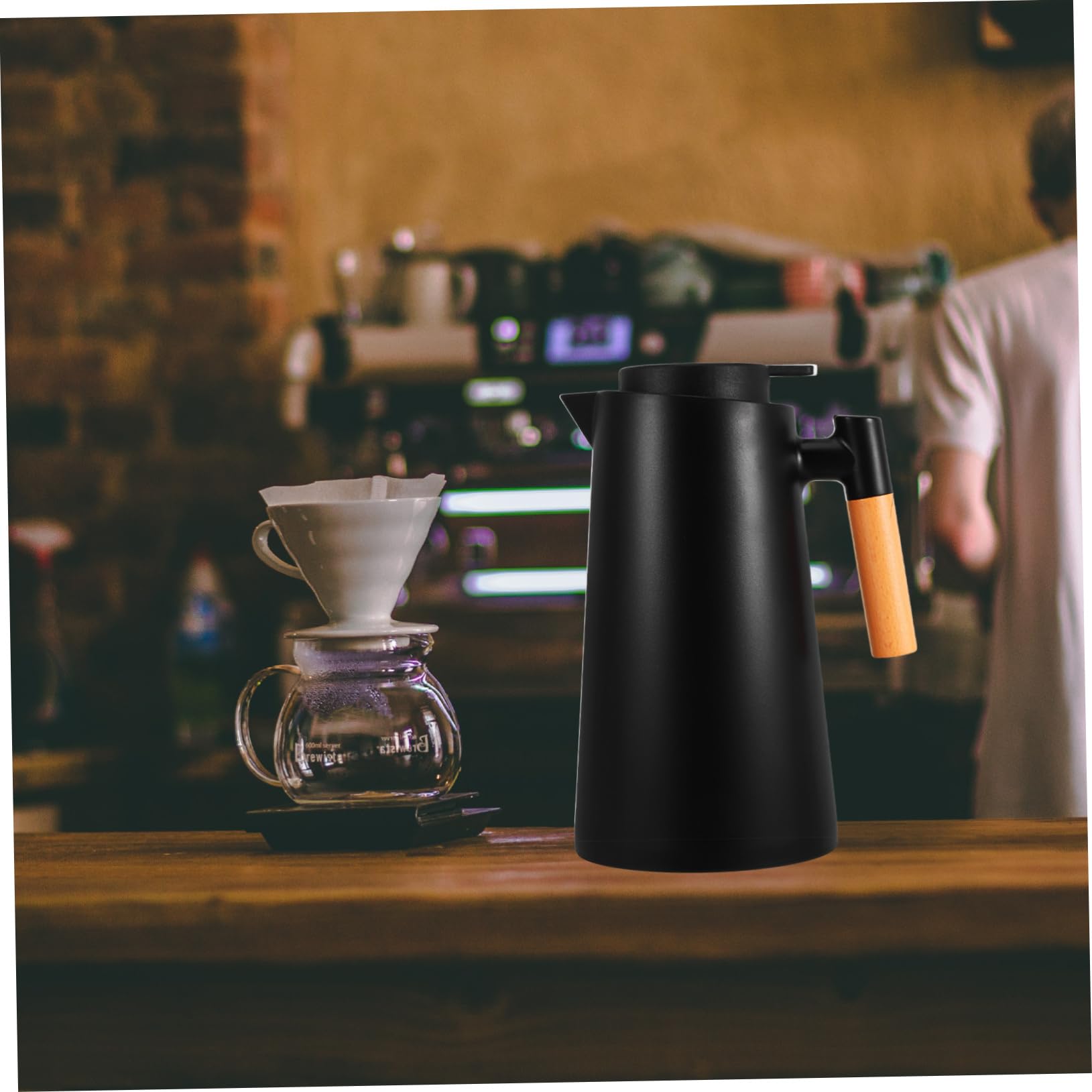 Thermoskanne aus Vakuumisolierte Kaffeekanne mit Griff für Heiße und Kalte Getränke Design für Zuhause und Büro