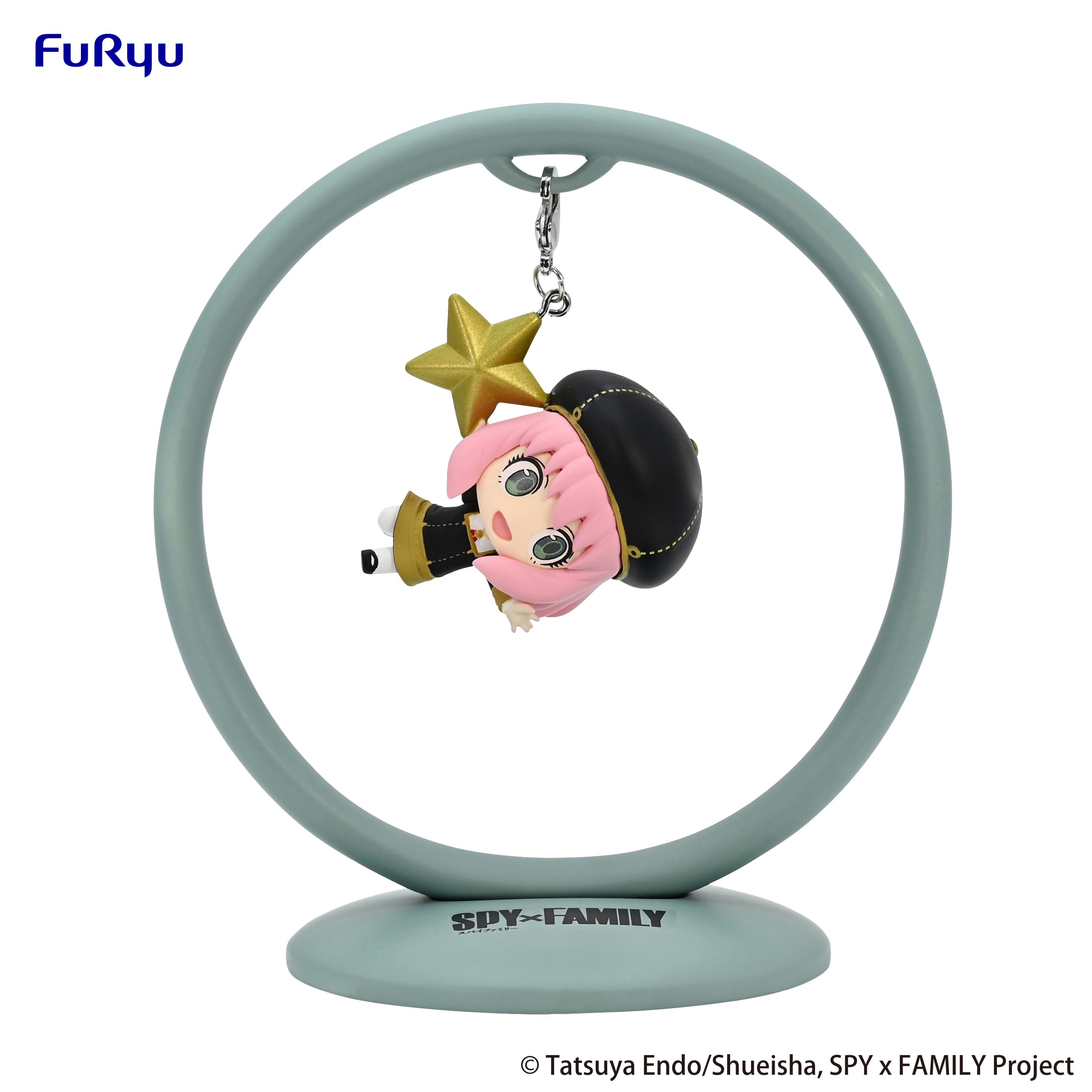 Amazon.com: Spy x Family: Anya Forger Trapeze PVC Figure : Toys