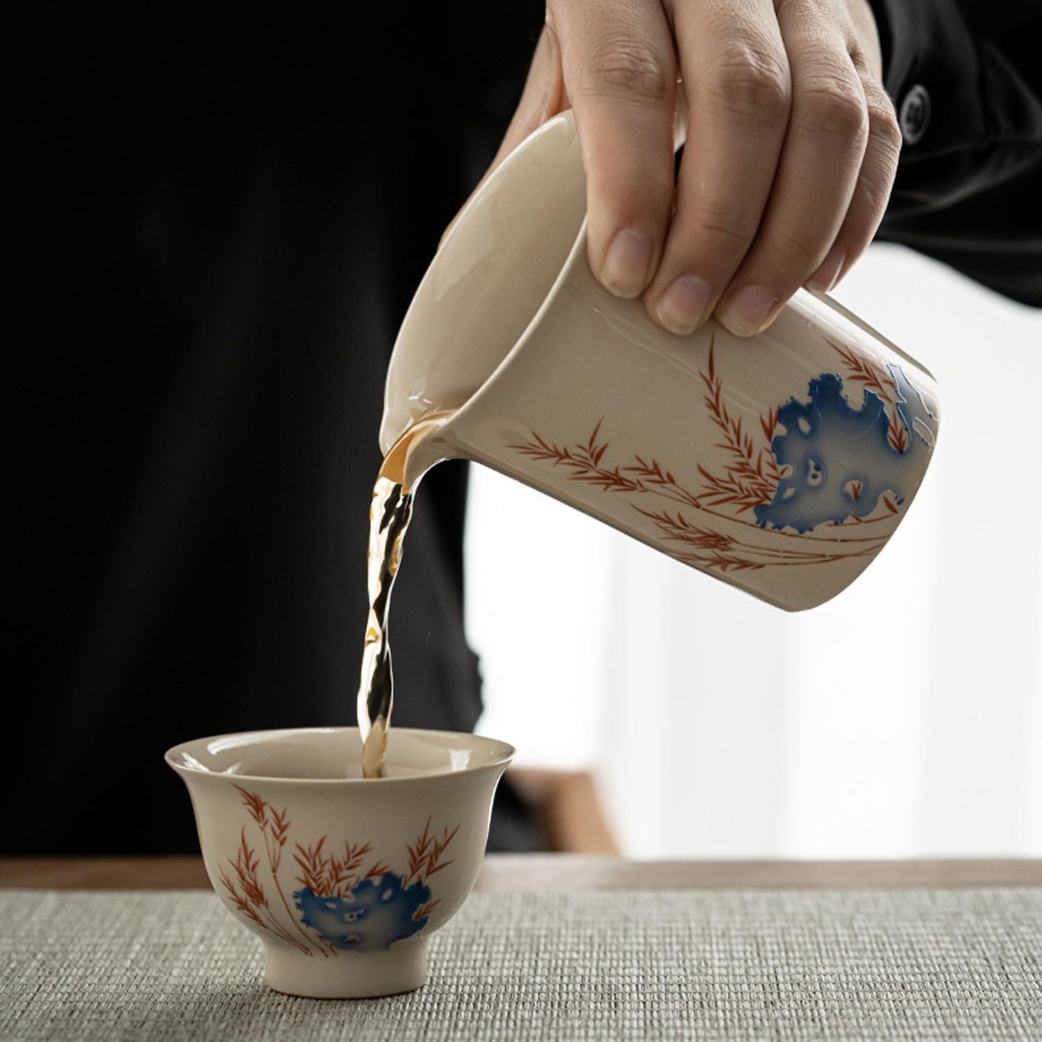 Zestaw do herbaty Zestaw do herbaty Zestaw filiżanek do herbaty Chiński ceramiczny zestaw do herbaty Kung Fu, czajniczek i filiżanka Pudełko upominkowe dla gości spotykających się Beauty Comes