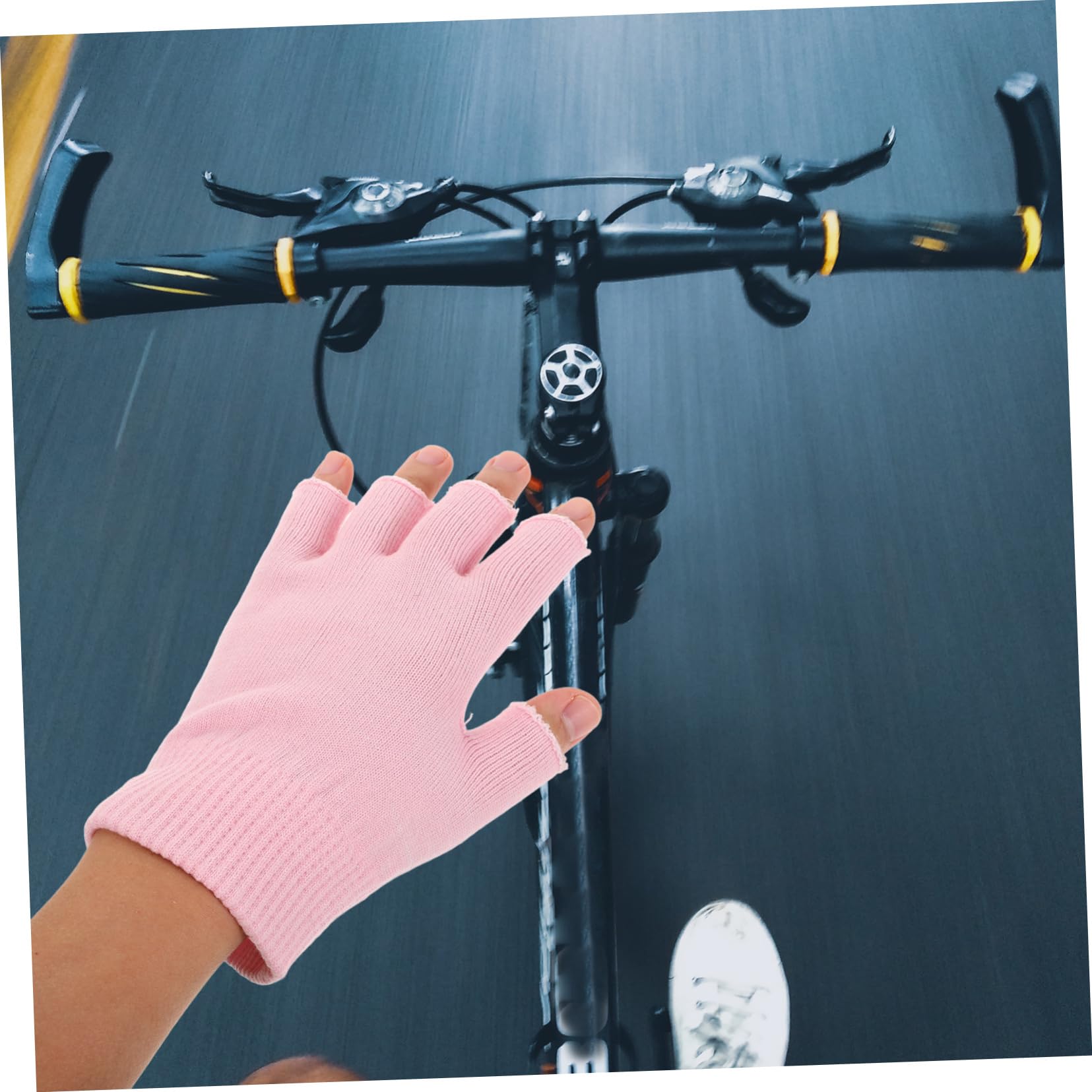 HAPINARY 1 Pair Moisturizing Gloves Overnight Gel Nail Gloves Touch Screen Winter Dry Hand Care