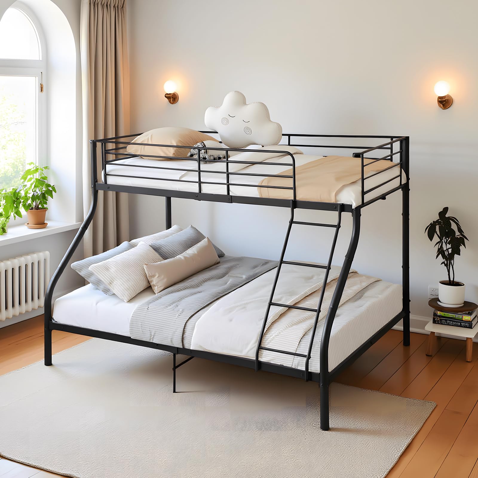 Letto a Castello 3 Posti in Metallo 90x200/140x200 cm, Nero | Letto a castello salvaspazio con barriera anticaduta e scaletta sicura, struttura in metallo robusto per bambini e famiglie.