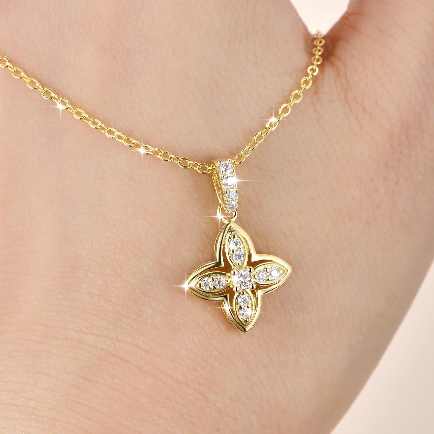 Four Clover Moissanite Pendant Necklace, 0.13CTTW D Color Moissanite 14K Gold Plated Luck Four-Leaf Pendant for Women Mom Birthday Jewelry Gifts