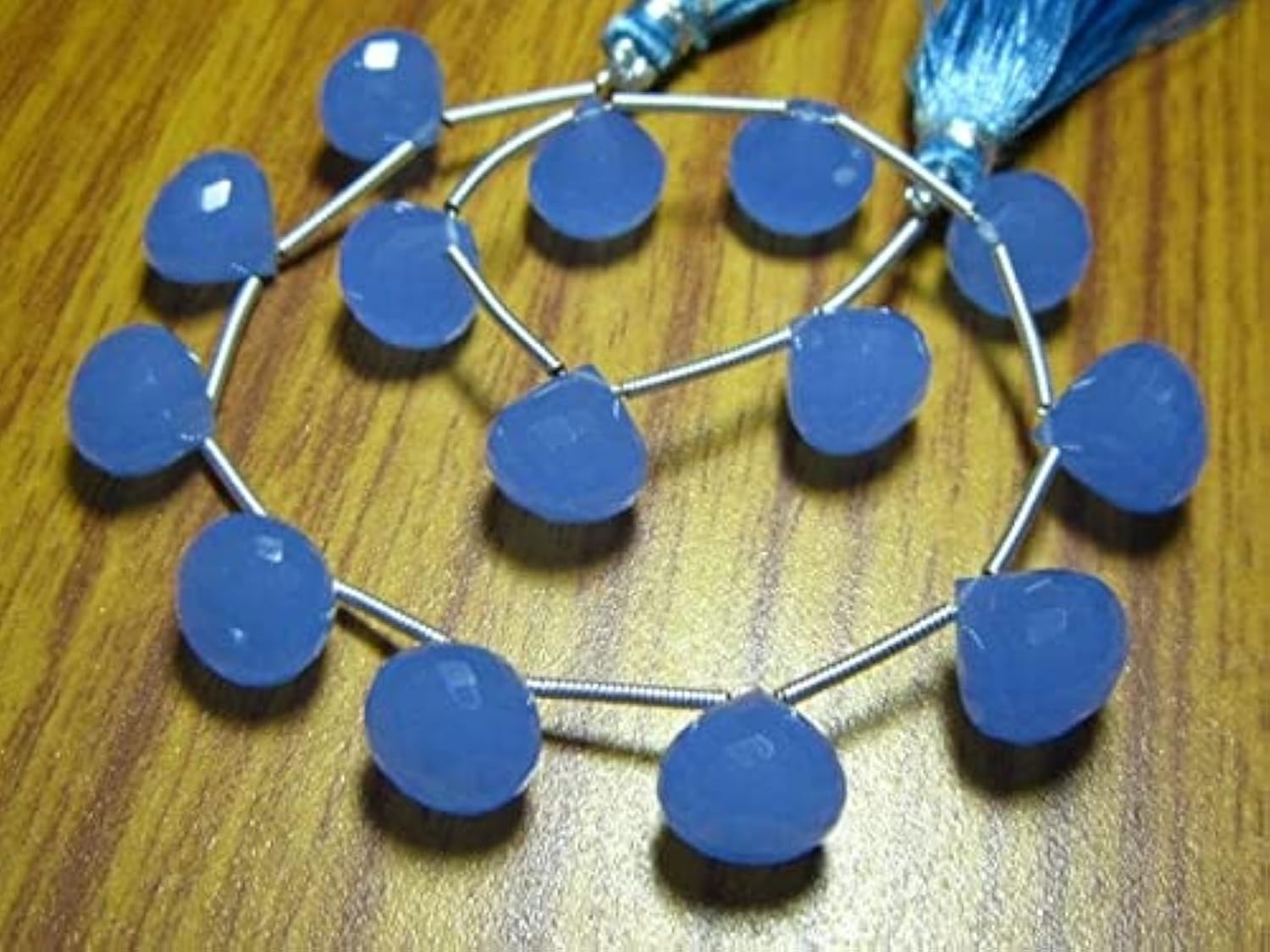 Tanzanite Blue Synthetic Chalcedony perles facettées 9-11mm LKBEADS pour bricolage