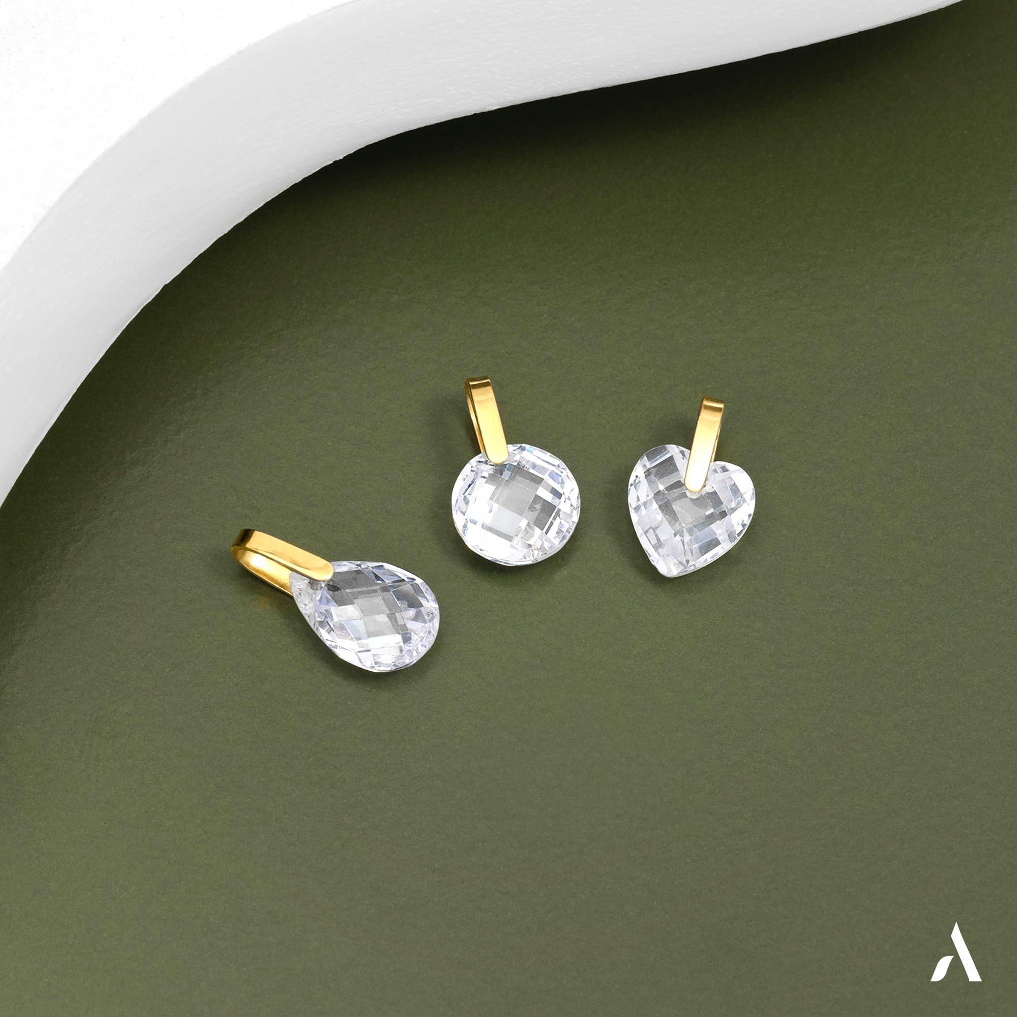 Amberta Ciondolo Donna in Oro 9 Carati | Punto Luce Con Zircone | Senza Collana